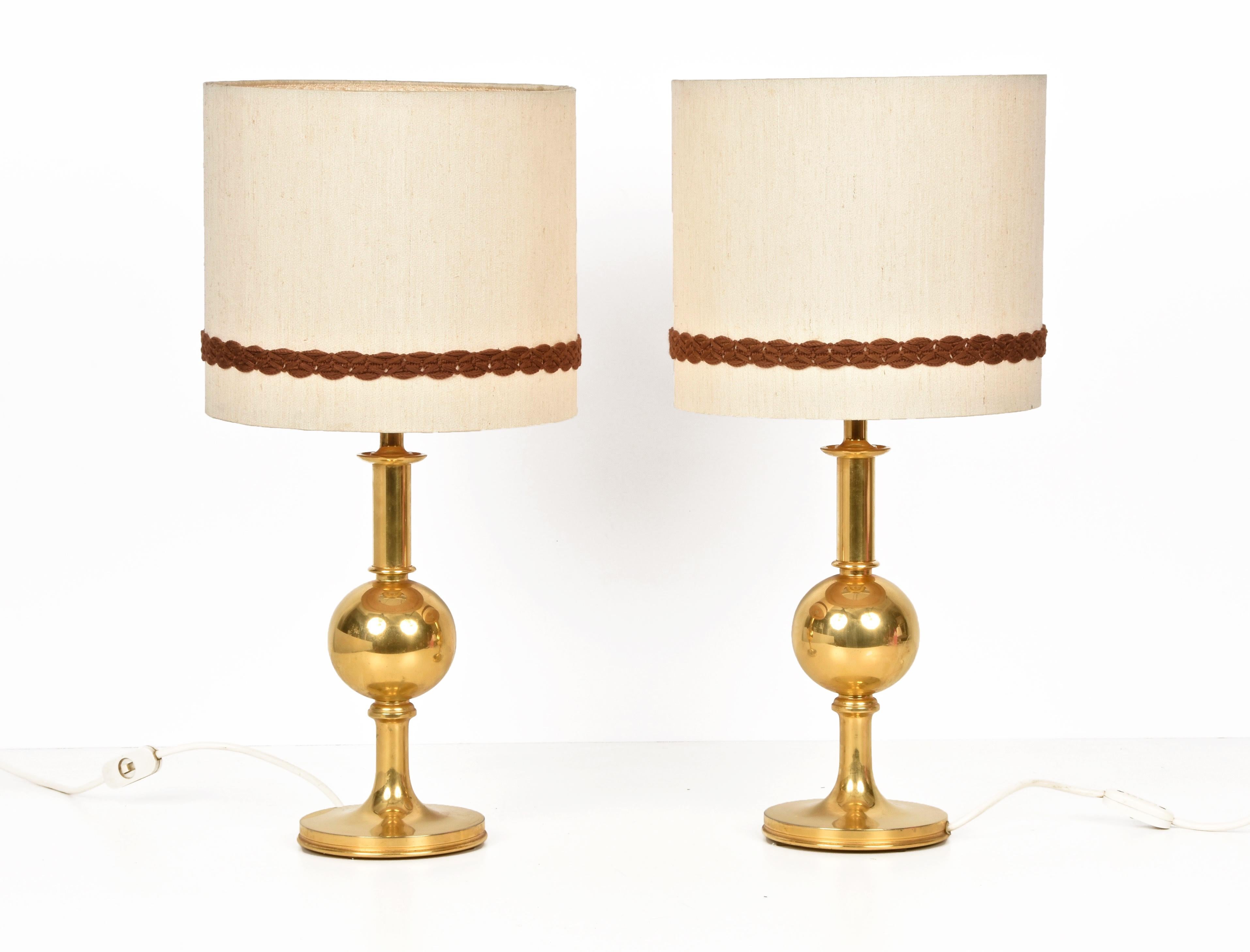 Pair of Midcentury Italian Solid Gilt Brass Table Lamps, 1980s 3