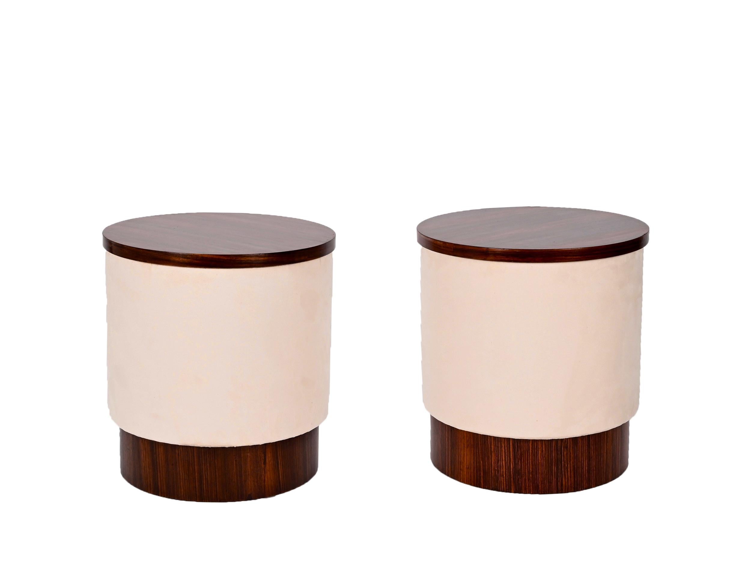 Mid-Century Modern Pair of Midcentury Italian Stools in Walnut and Velvet, Italy, 1970s