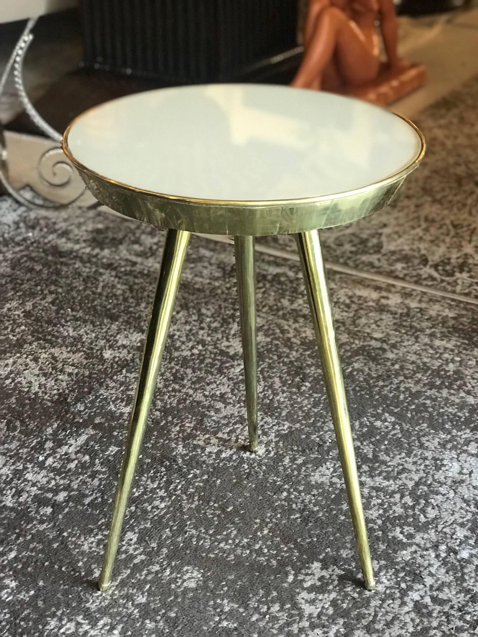 20th Century Pair of Midcentury Italian Ivory White Glass and Brass Side Tables