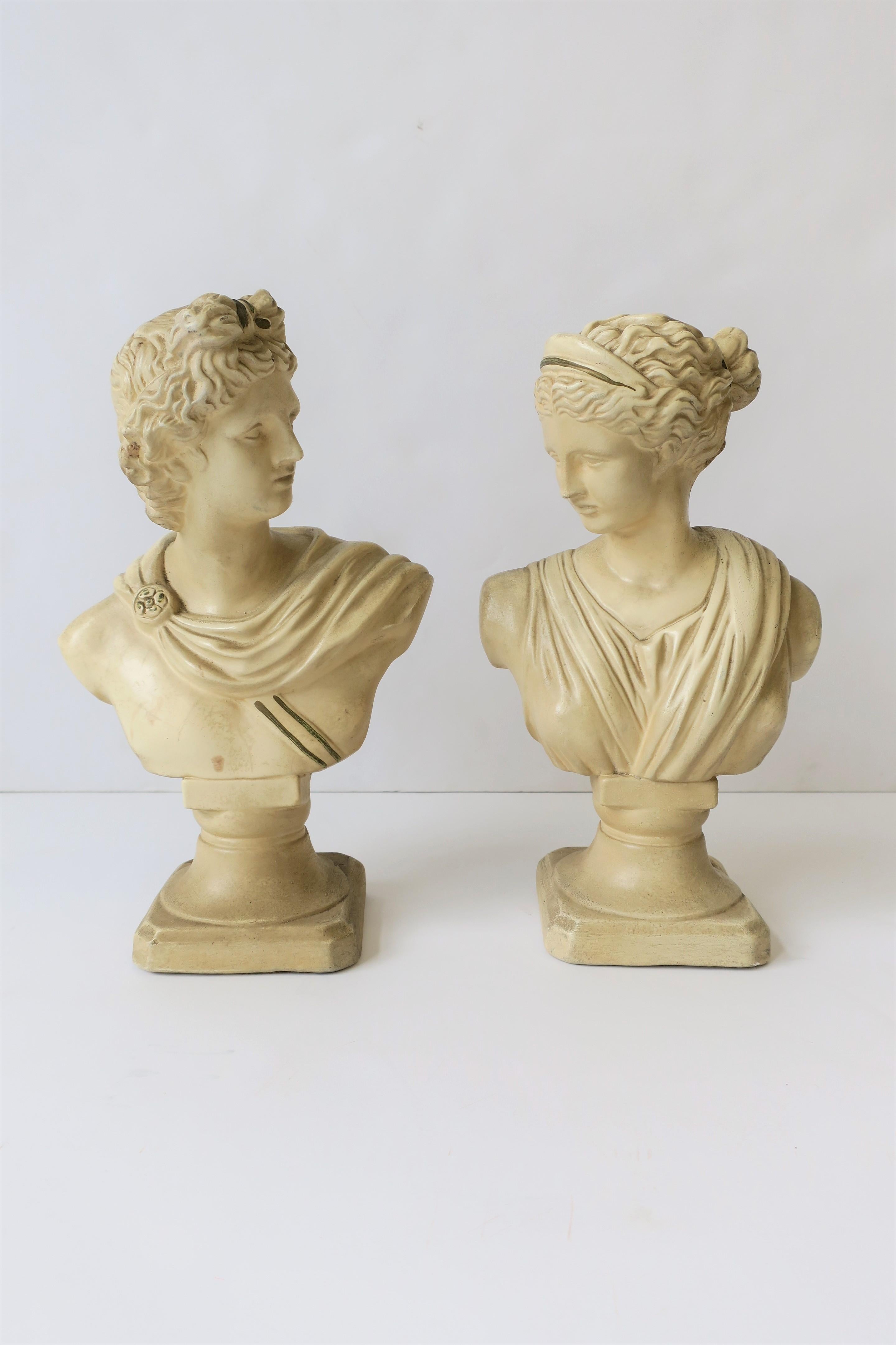20th Century Pair of Midcentury Italian White Plaster Classic Roman Bust Sculptures