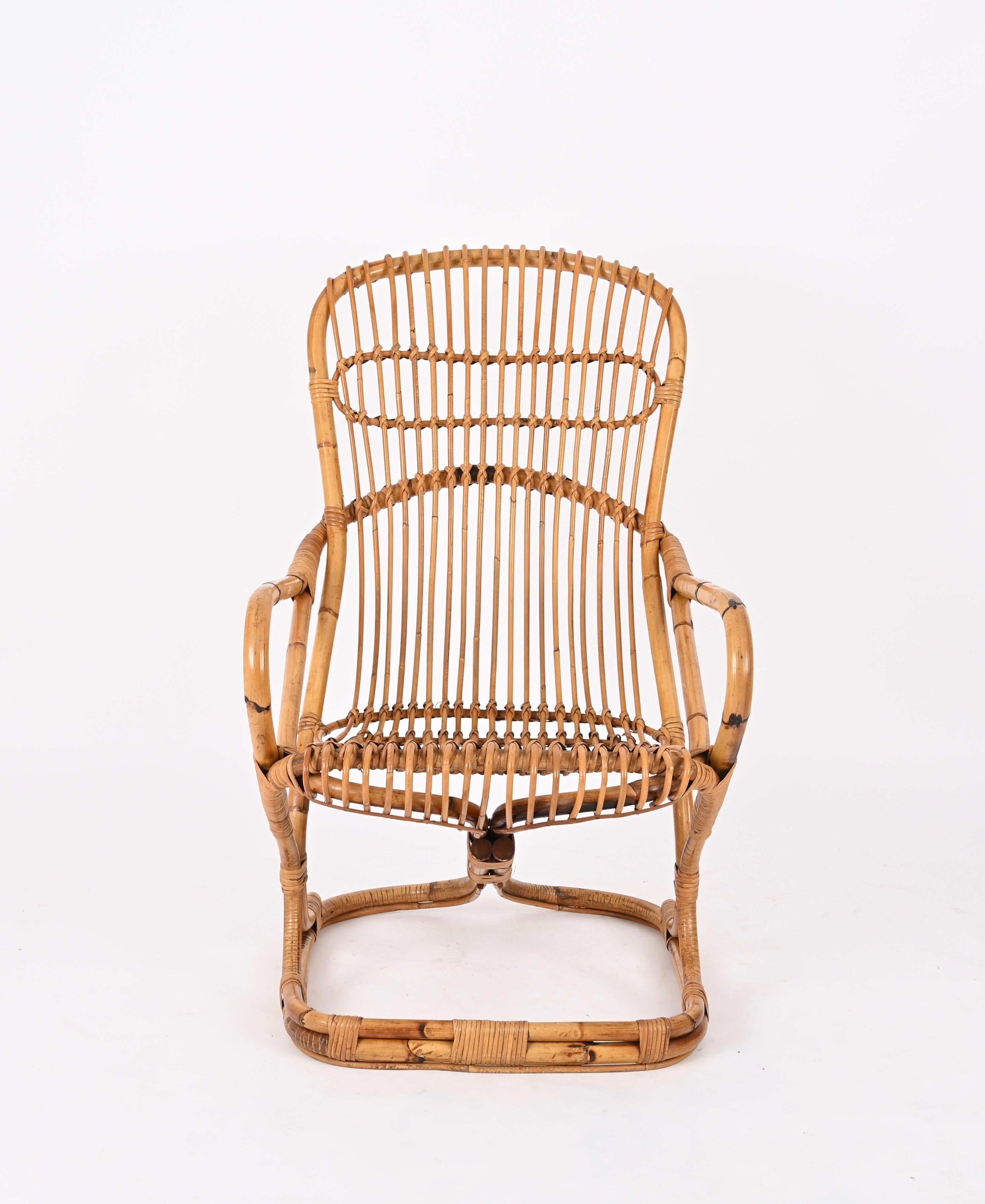 Pair of Midcentury Italian Wicker and Rattan Armchairs by Tito Agnoli, 1960s For Sale 2