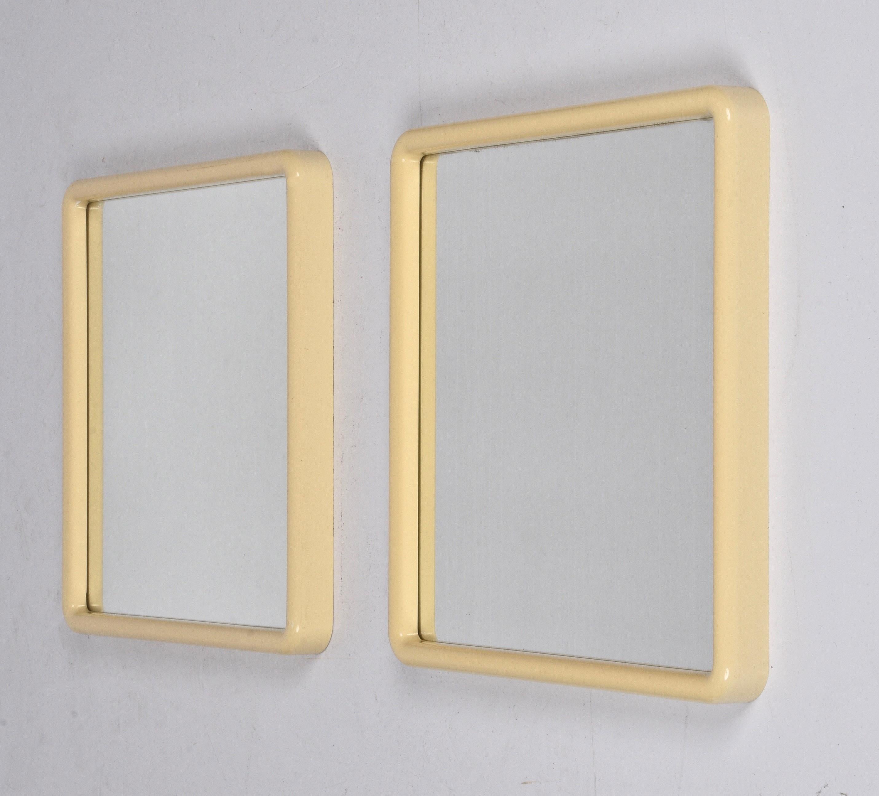 Pair of Midcentury Ivory White Plastic Frame Italian Squared Mirrors, 1980s 3