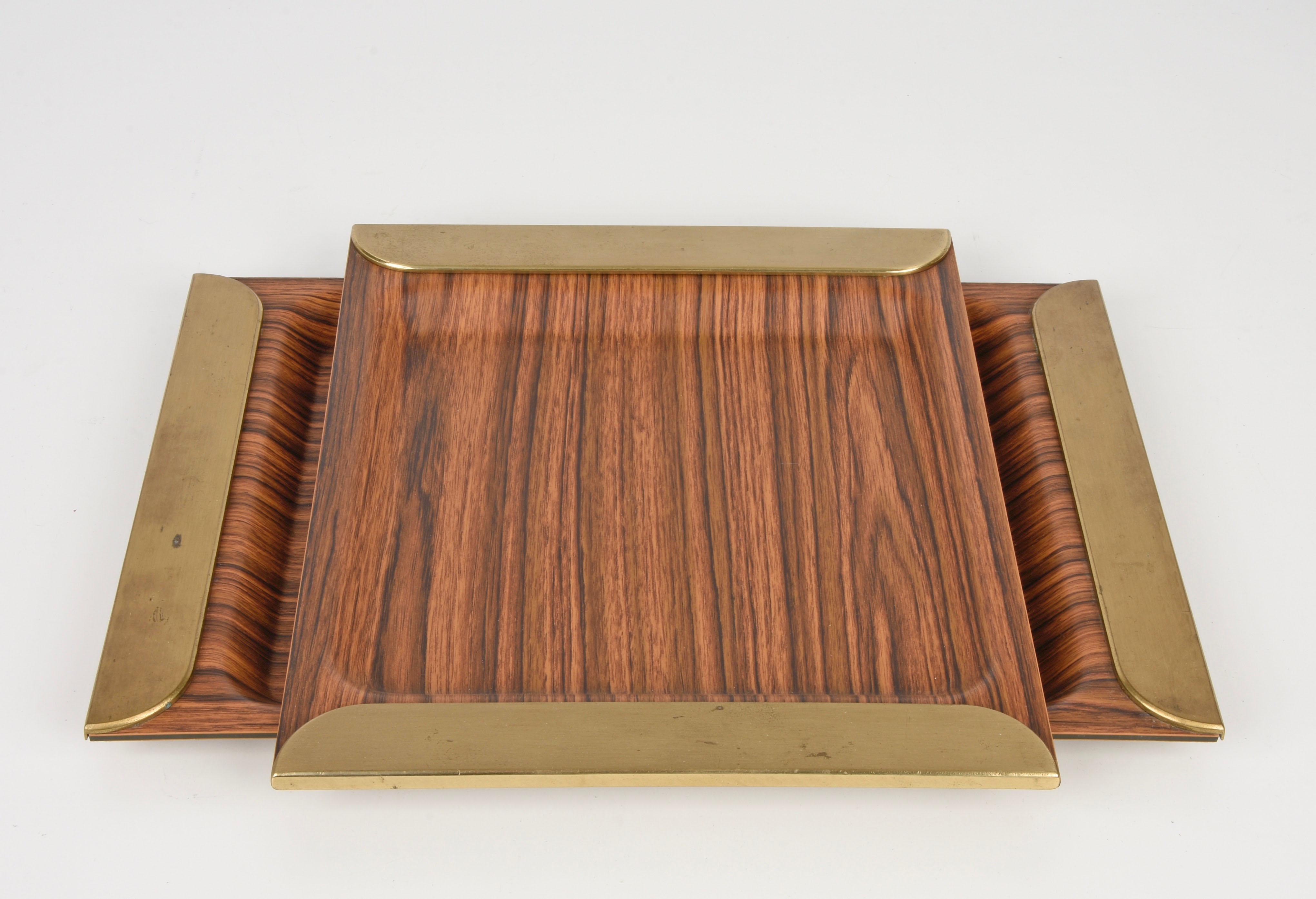  Pair of Midcentury Laminate and Brass Italian Trays Serving Pieces, 1970s For Sale 1