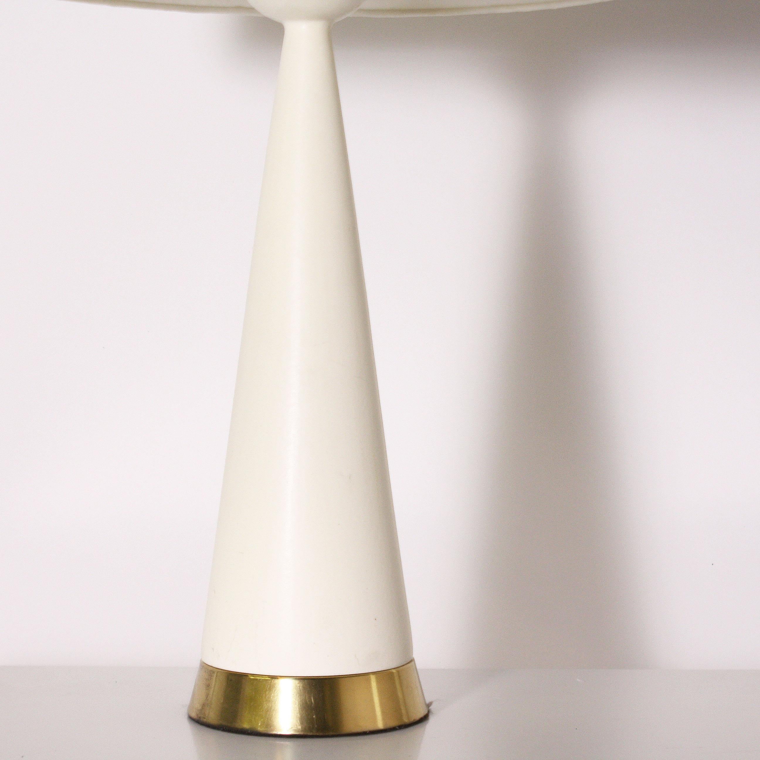 Pair of Midcentury Lamps with Brass Detailing, circa 1970 2