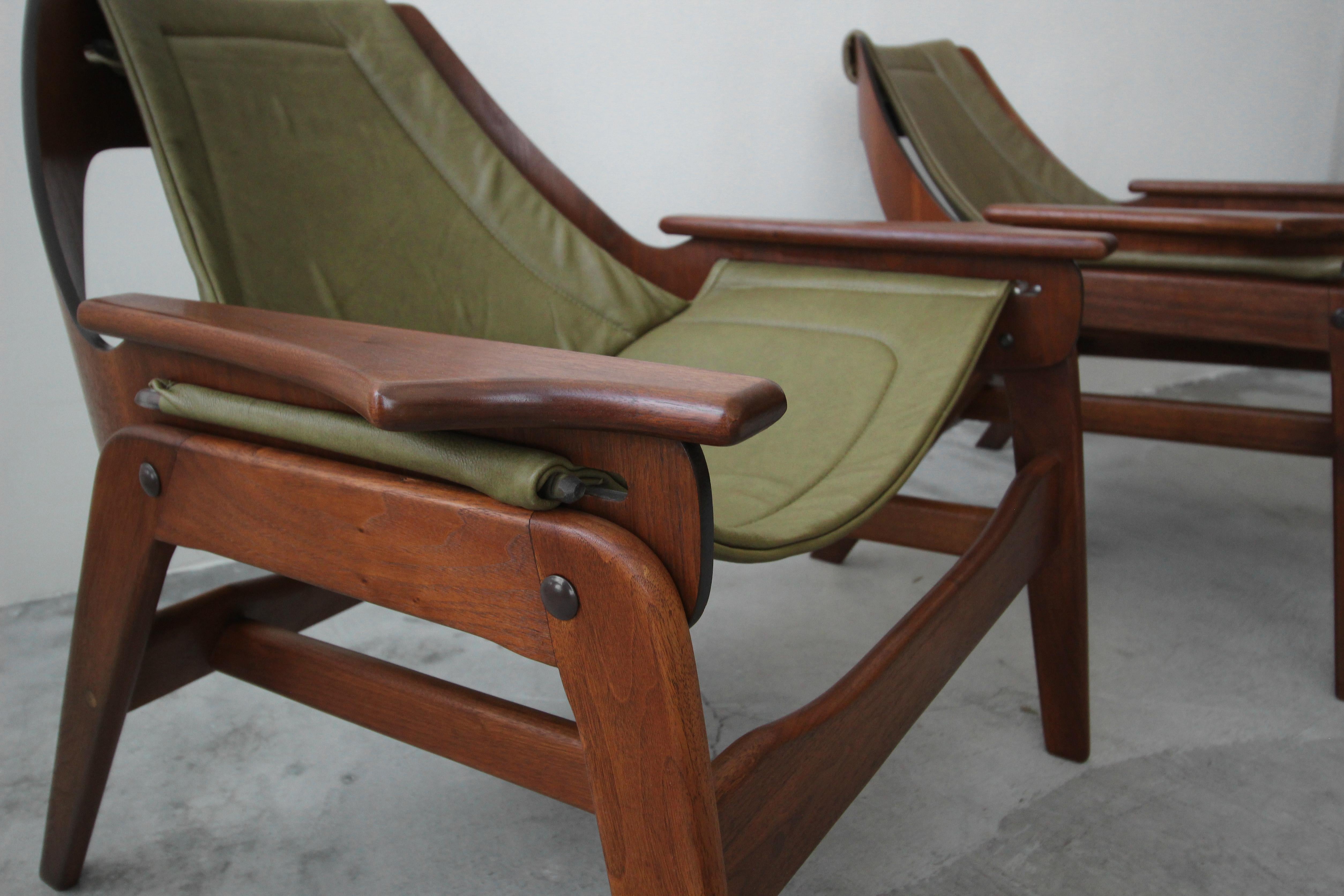 Pair of Midcentury Leather and Walnut Sling Chairs by Jerry Johnson 1