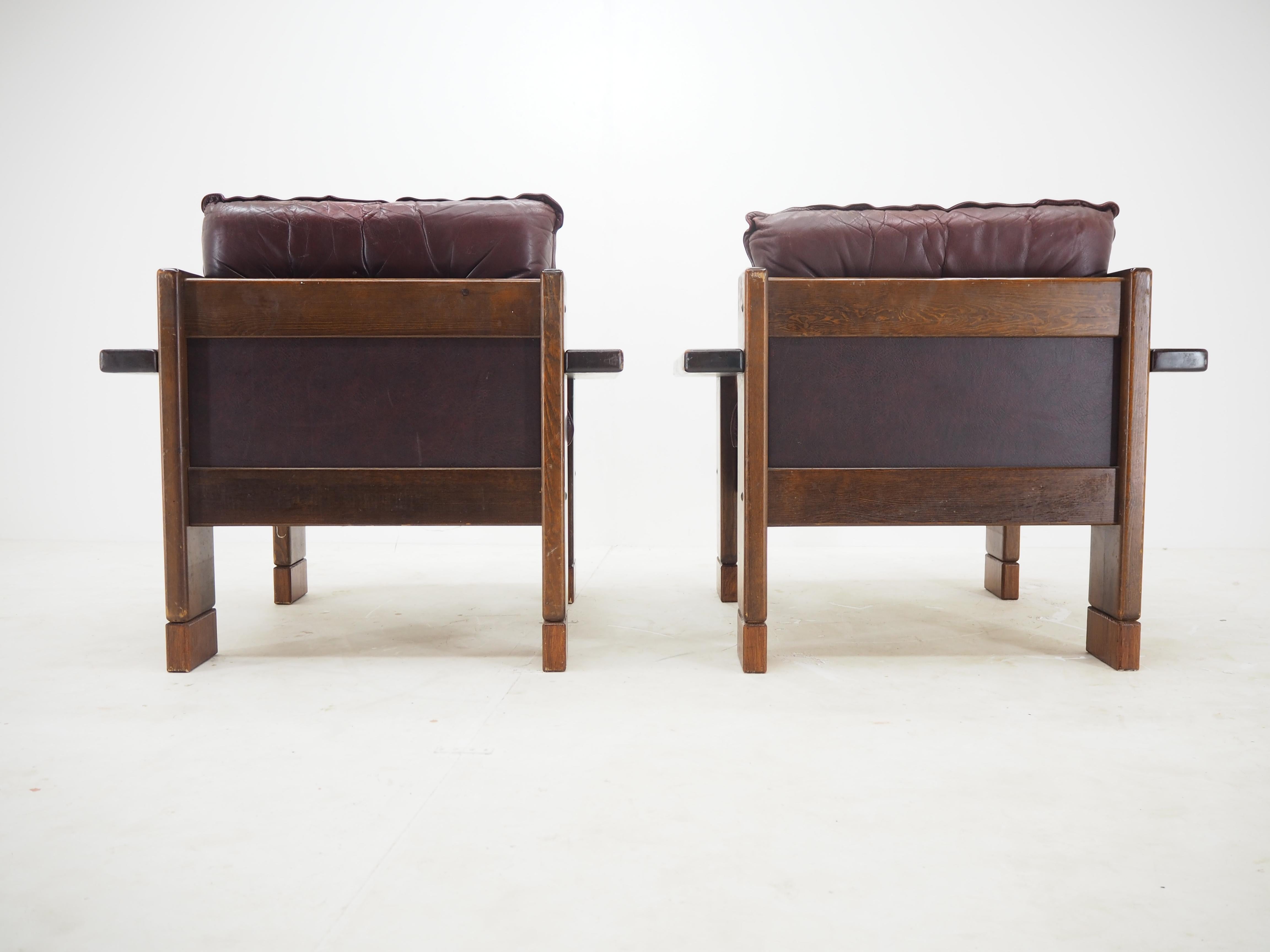 Pair of Midcentury Leather Armchairs, 1960s 4