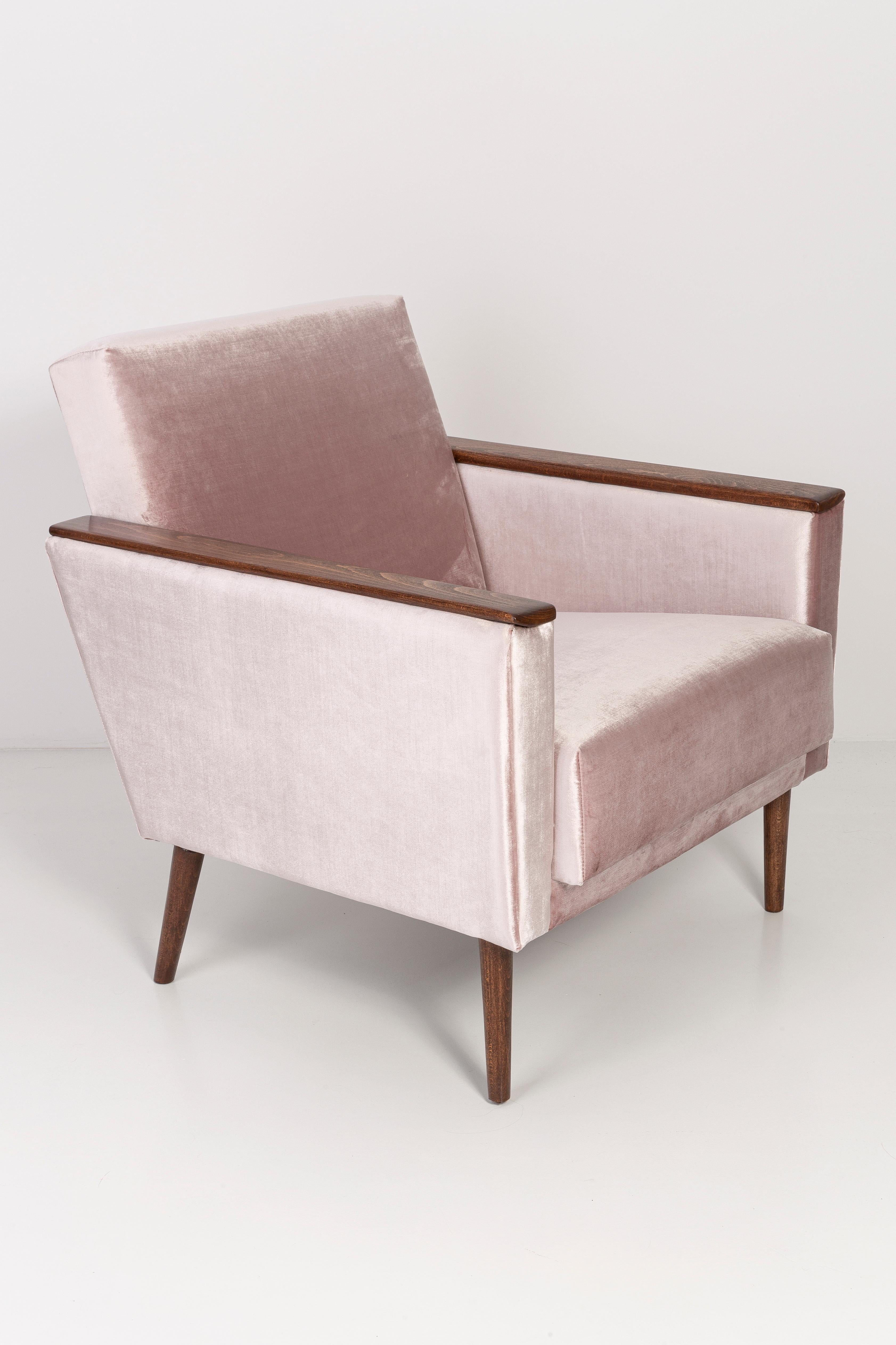 Hand-Crafted Pair of Midcentury Light Pink Club Armchairs, 1960s, DDR, Germany For Sale
