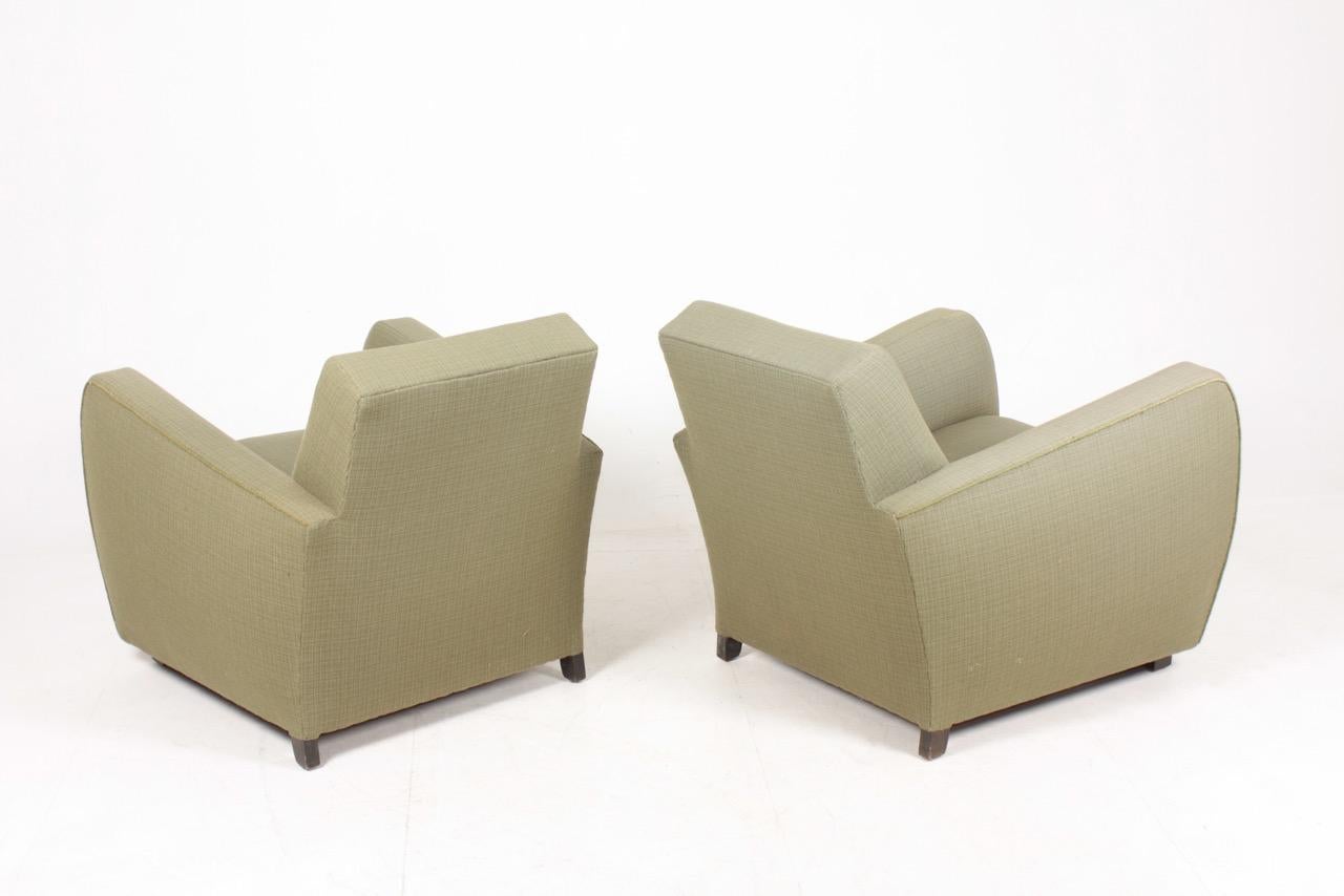 Mid-20th Century Pair of Midcentury Lounge Chairs, 1940s