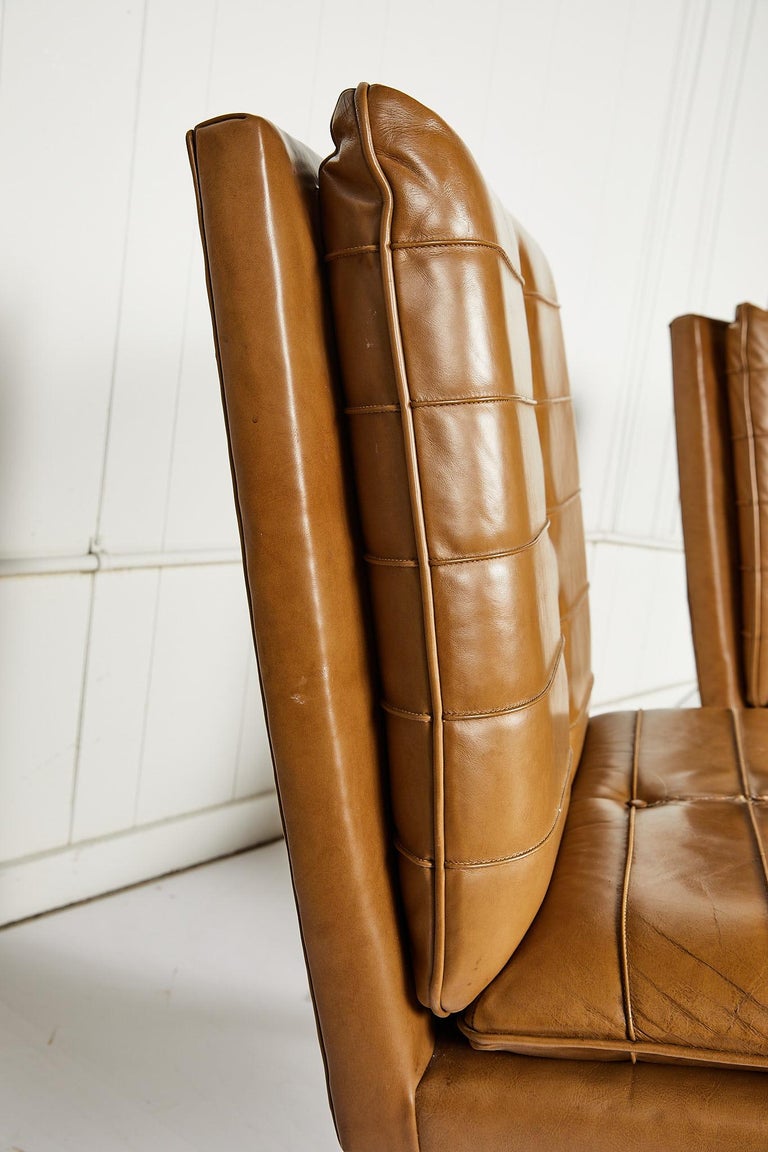 Pair of Midcentury Lounge Chairs For Sale at 1stdibs