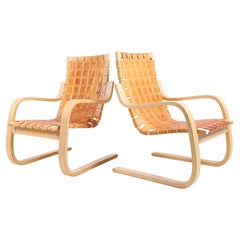 Pair of Midcentury Lounge Chairs in Leather by Alvar Aalto, Finland, 1960s