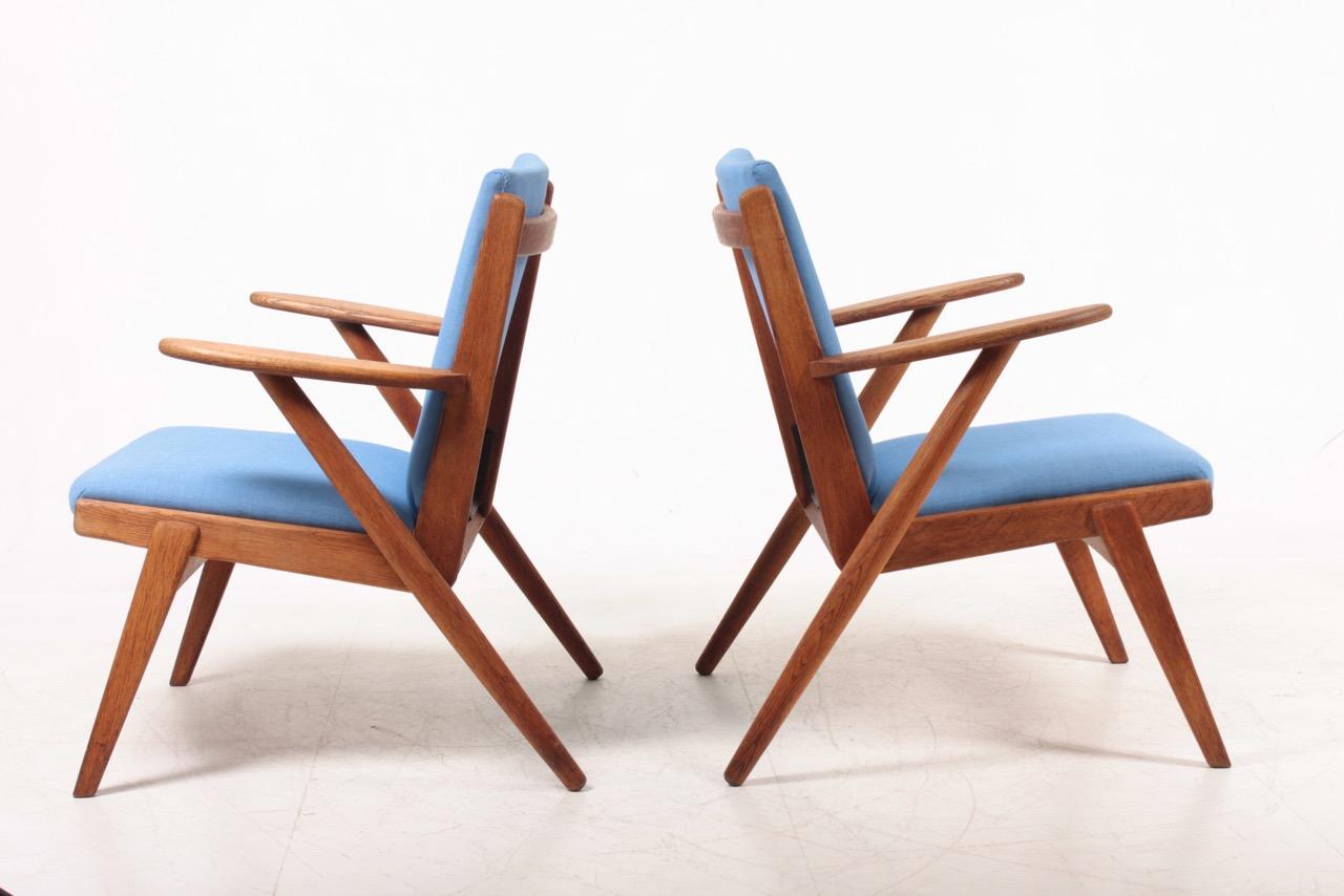 Danish Pair of Midcentury Lounge Chairs in Oak, 1950s