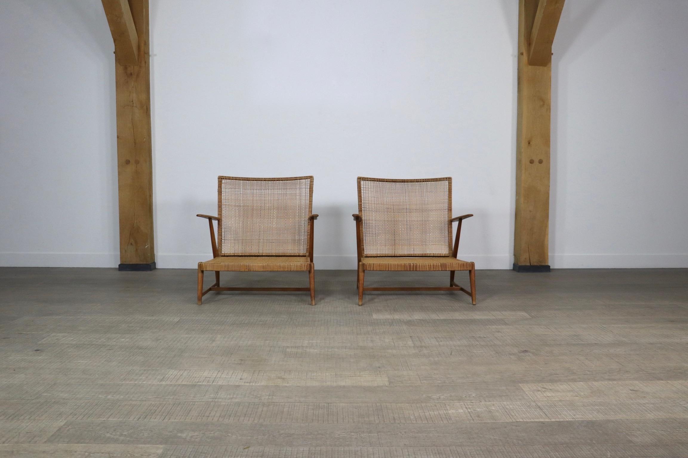 Pair of Midcentury lounge chairs in oak and cane, Germany, 1950s 7