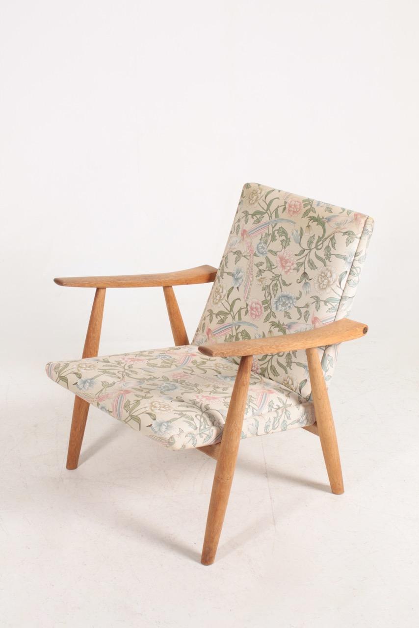 Pair of Midcentury Lounge Chairs Model GE260 in Oak by Hans Wegner, 1960s 2
