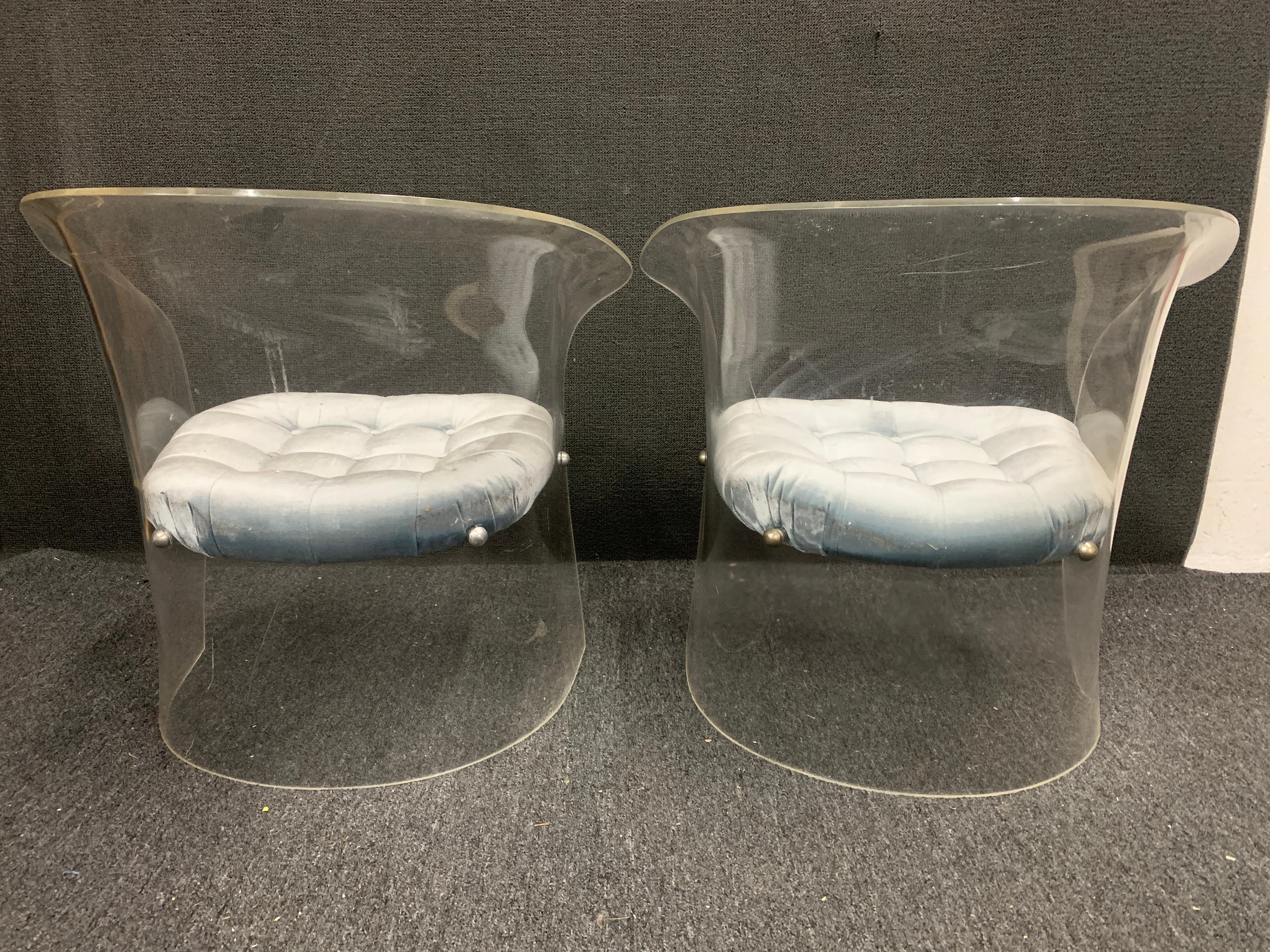 Pair of Midcentury Lucite Armchairs For Sale 2