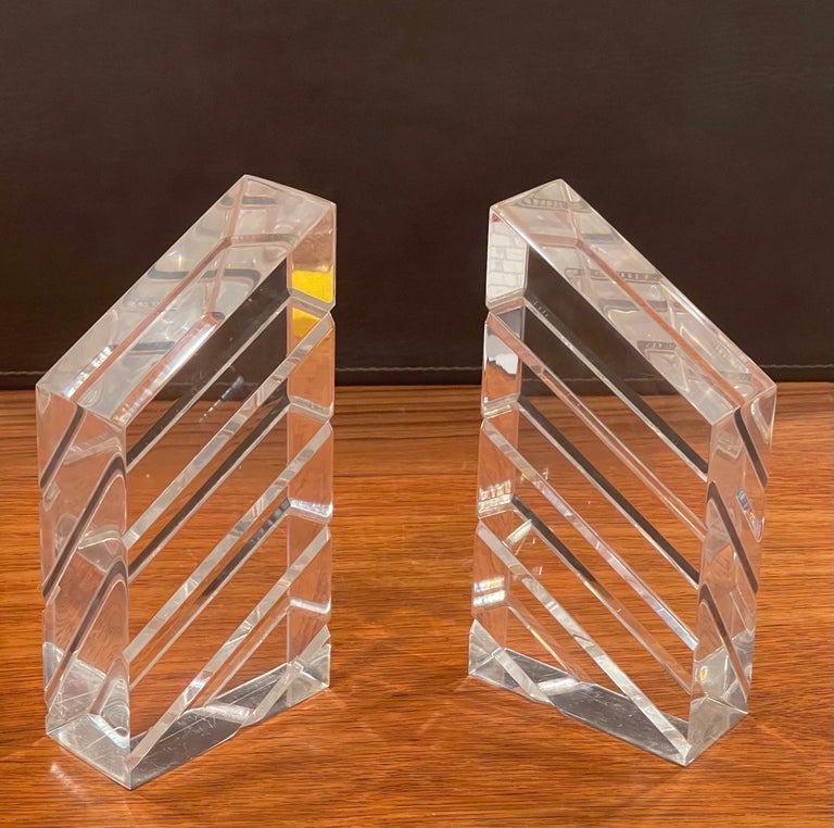 Mid-Century Modern Pair of Midcentury Lucite Bookends by Herb Ritts for Astrolite For Sale