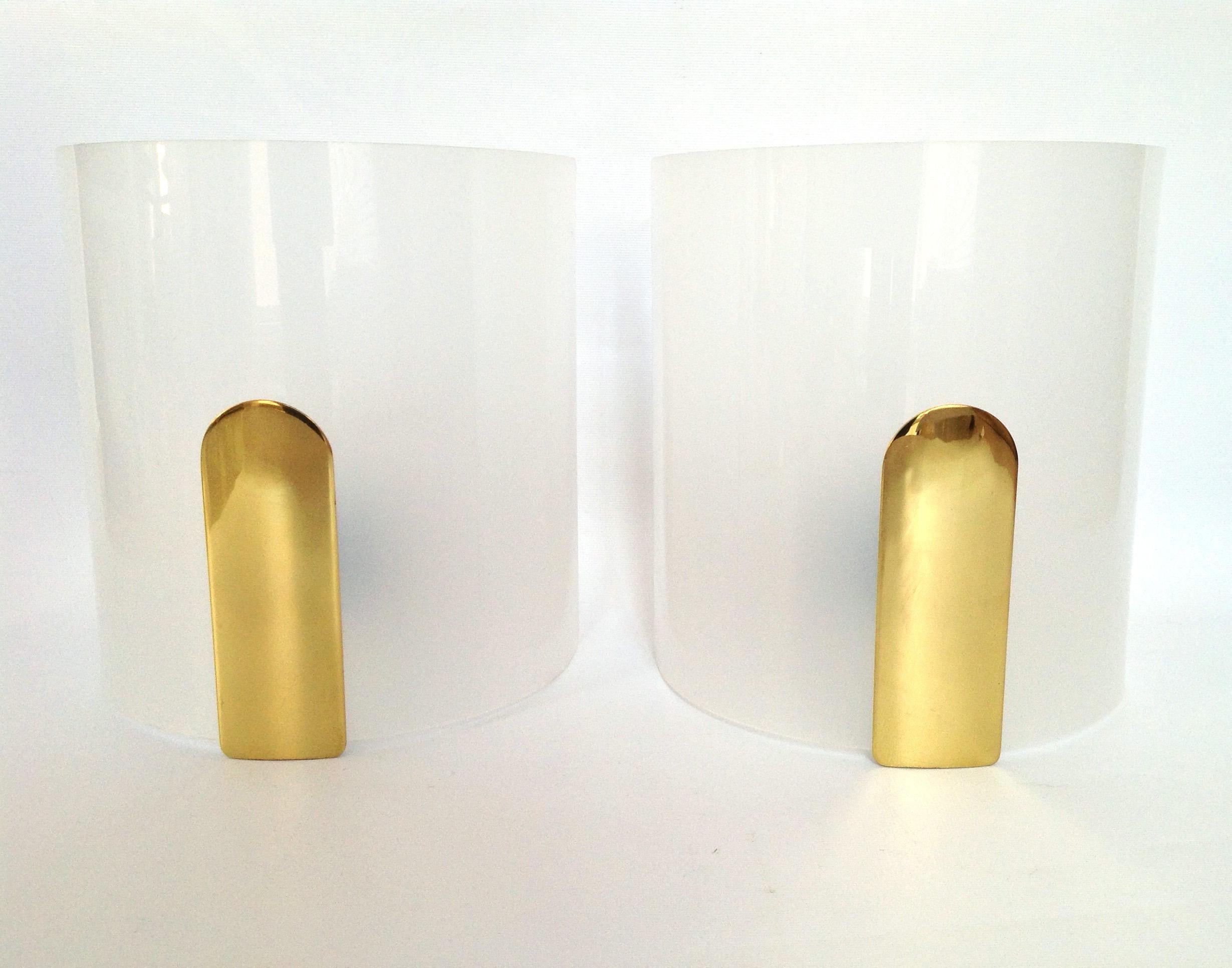Spanish Pair of Postmodern Lucite Brass Wall Lights by Metalarte, 1980s For Sale
