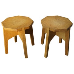 Vintage Pair of Midcentury Made, Dismantable Solid Oak End Tables of Excellent Condition