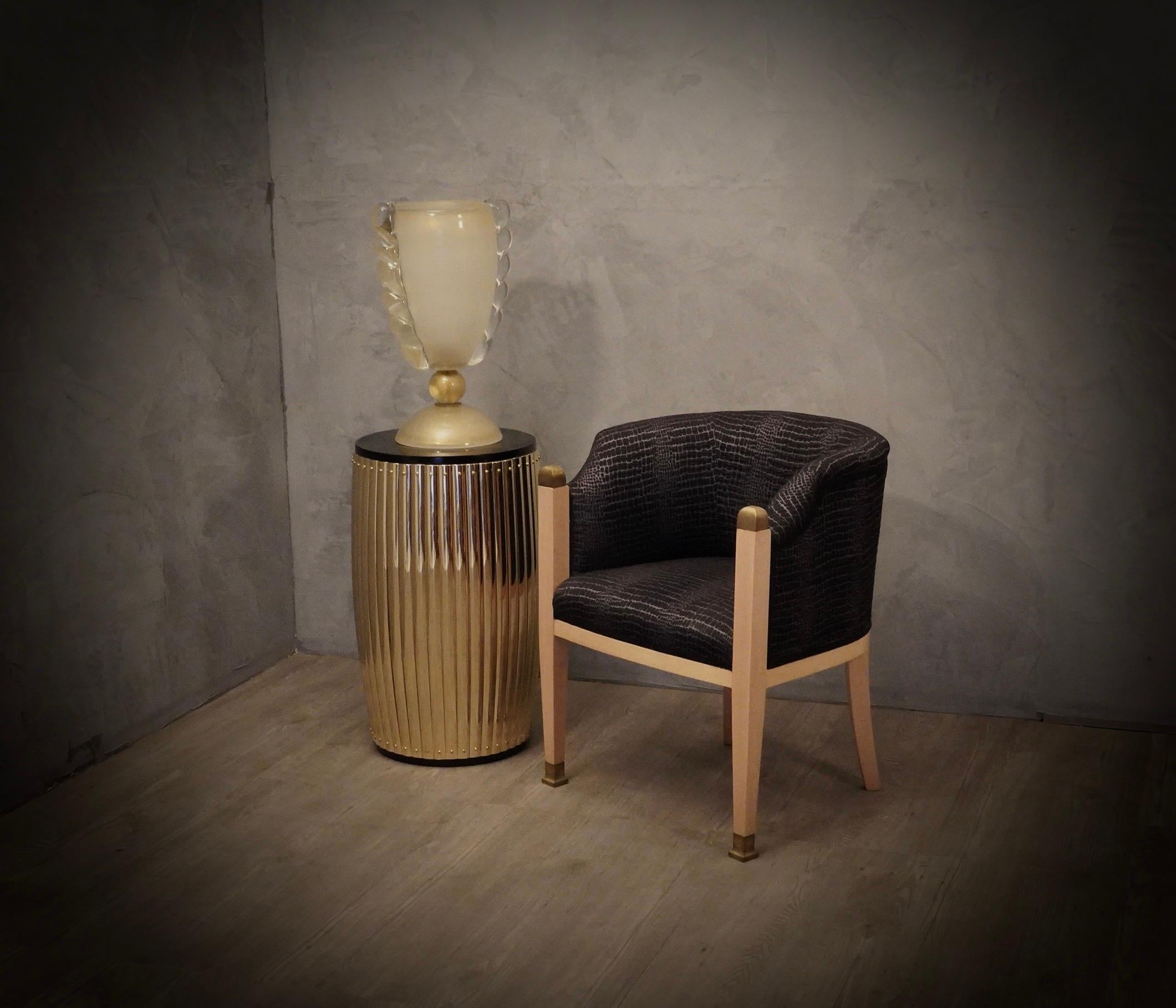 Autrichien Fauteuils club autrichiens du milieu du siècle en érable, laiton et tissu, 1940 en vente