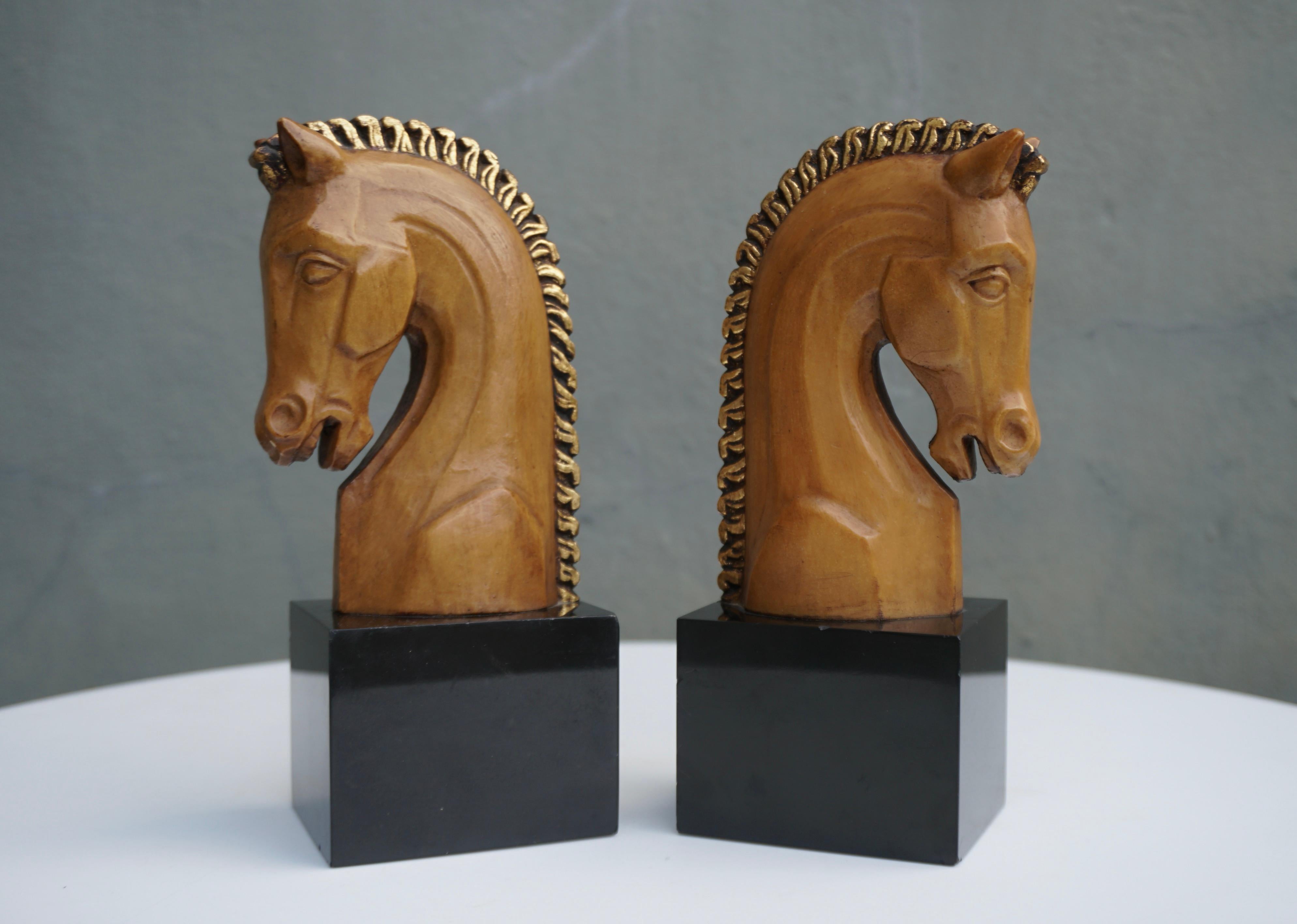 20th Century Pair of Midcentury Marble and Wooden Horse Head Bookends For Sale