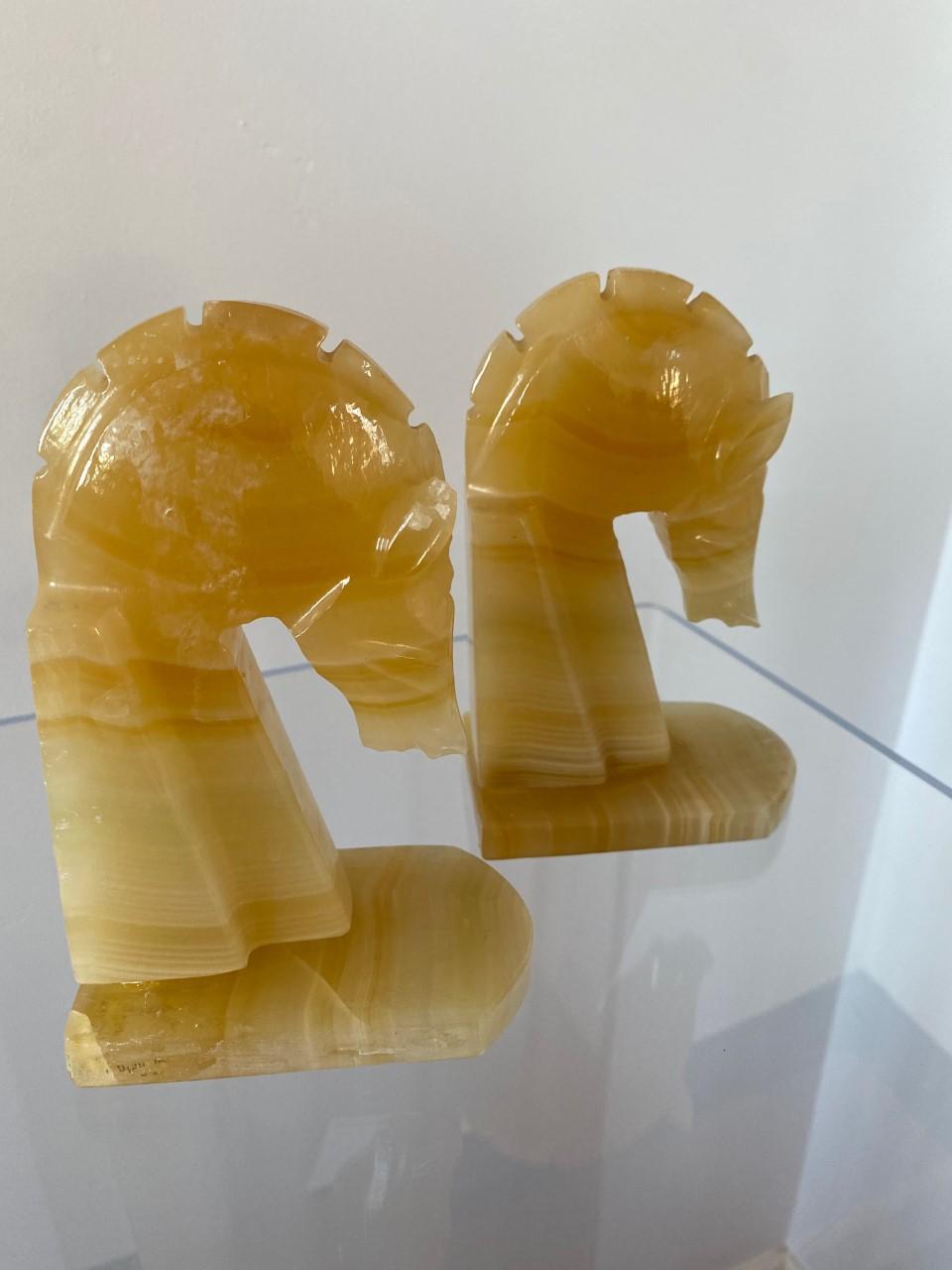 Mid-Century Modern Pair of Midcentury Marble Horse Head Bookends For Sale