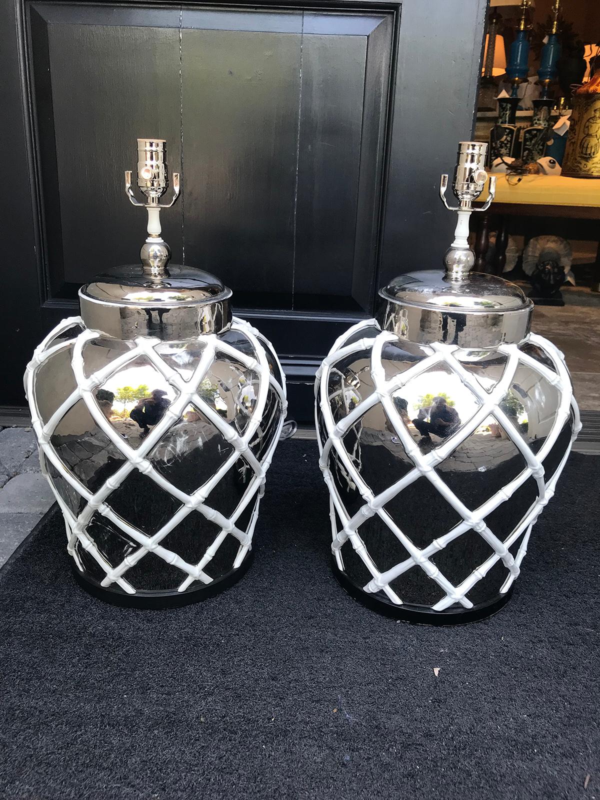 Pair of Mid-20th Century Mercury Glass Lamps with Faux Bamboo Lattice For Sale 1