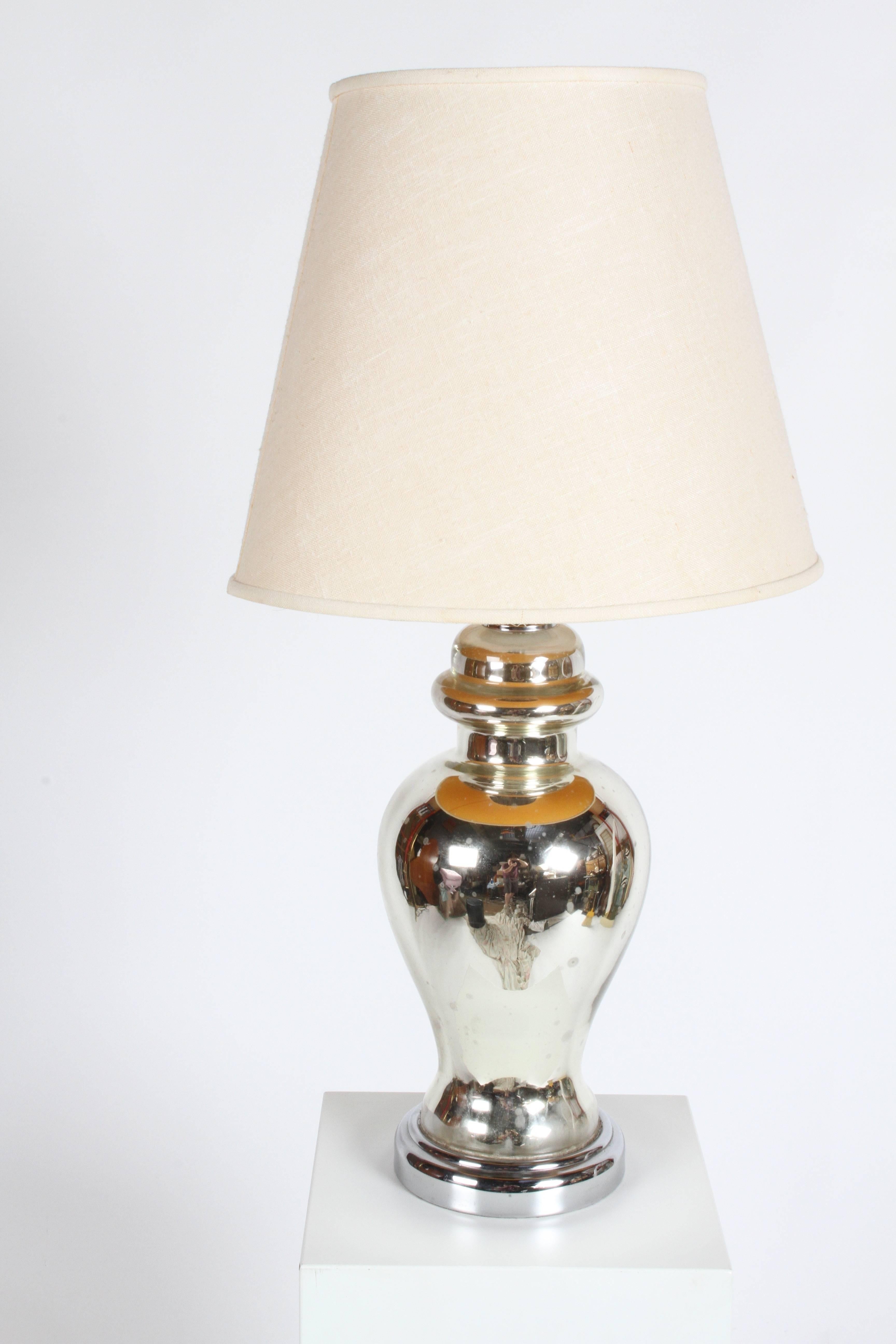 Pair of Mid-Century Classical Urn Form Mercury Glass Table Lamps In Good Condition For Sale In St. Louis, MO
