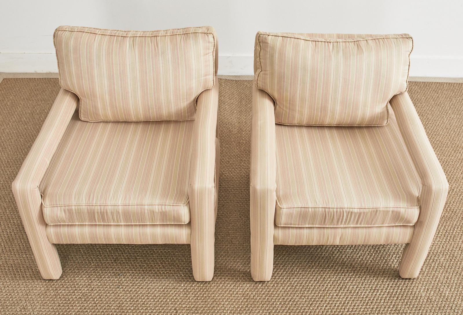 Mid-Century Modern Pair of Mid-Century Milo Baughman Style Parsons Armchairs