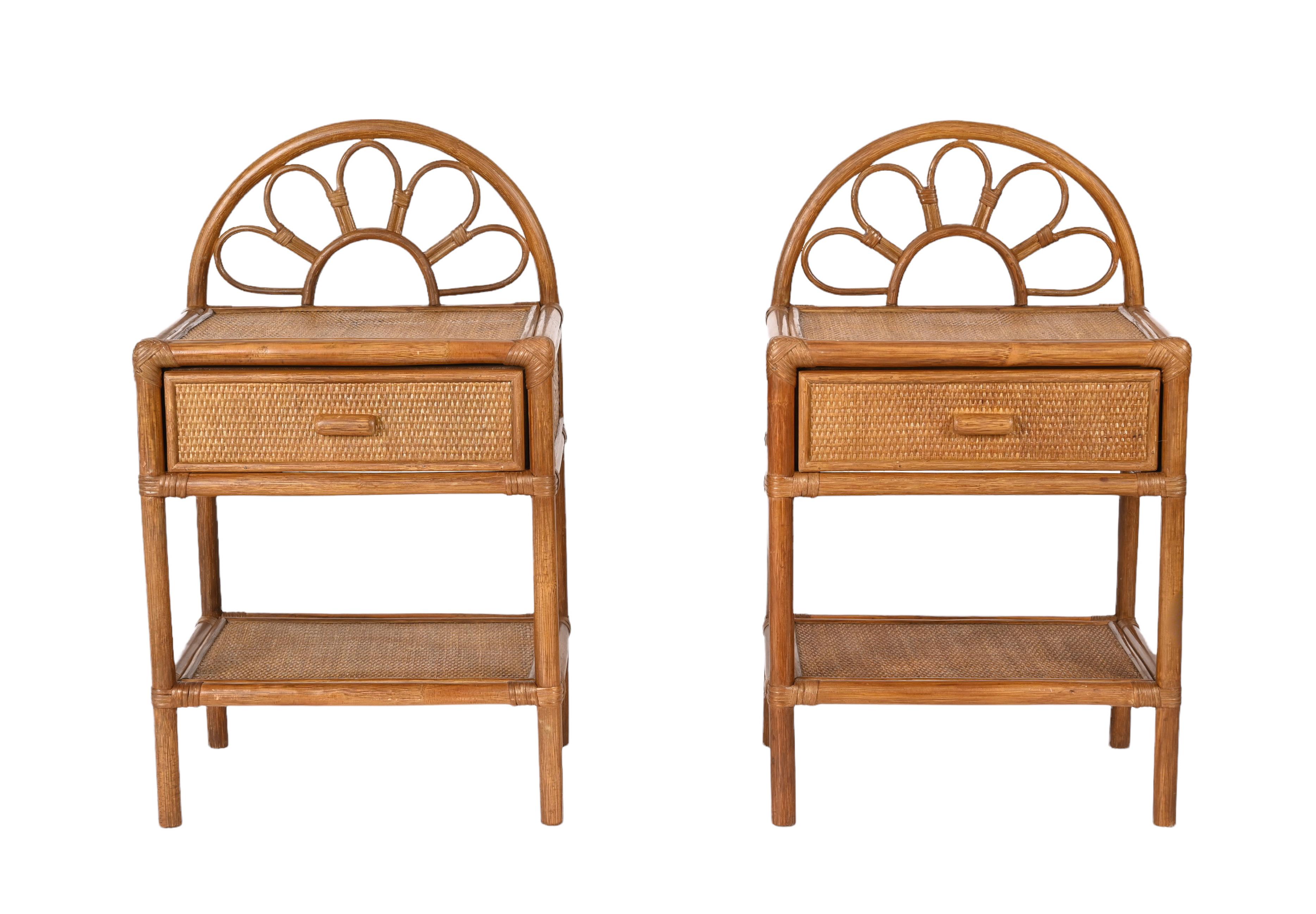 Pair of Mid-Century Modern Bamboo Cane and Rattan Italian Bedside Tables, 1970s In Good Condition In Roma, IT
