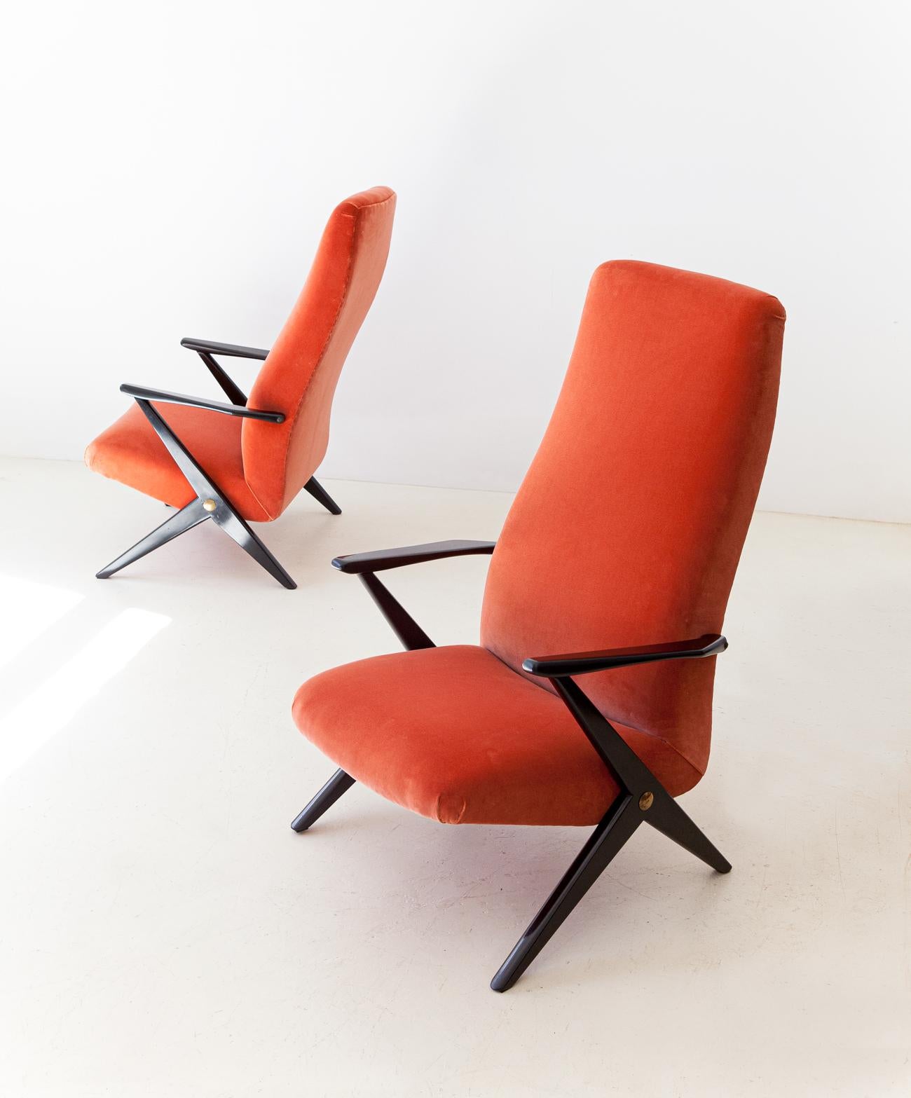 Pair of Mid-Century Modern Rust Orange Velvet Lounge Chairs, 1950s 3