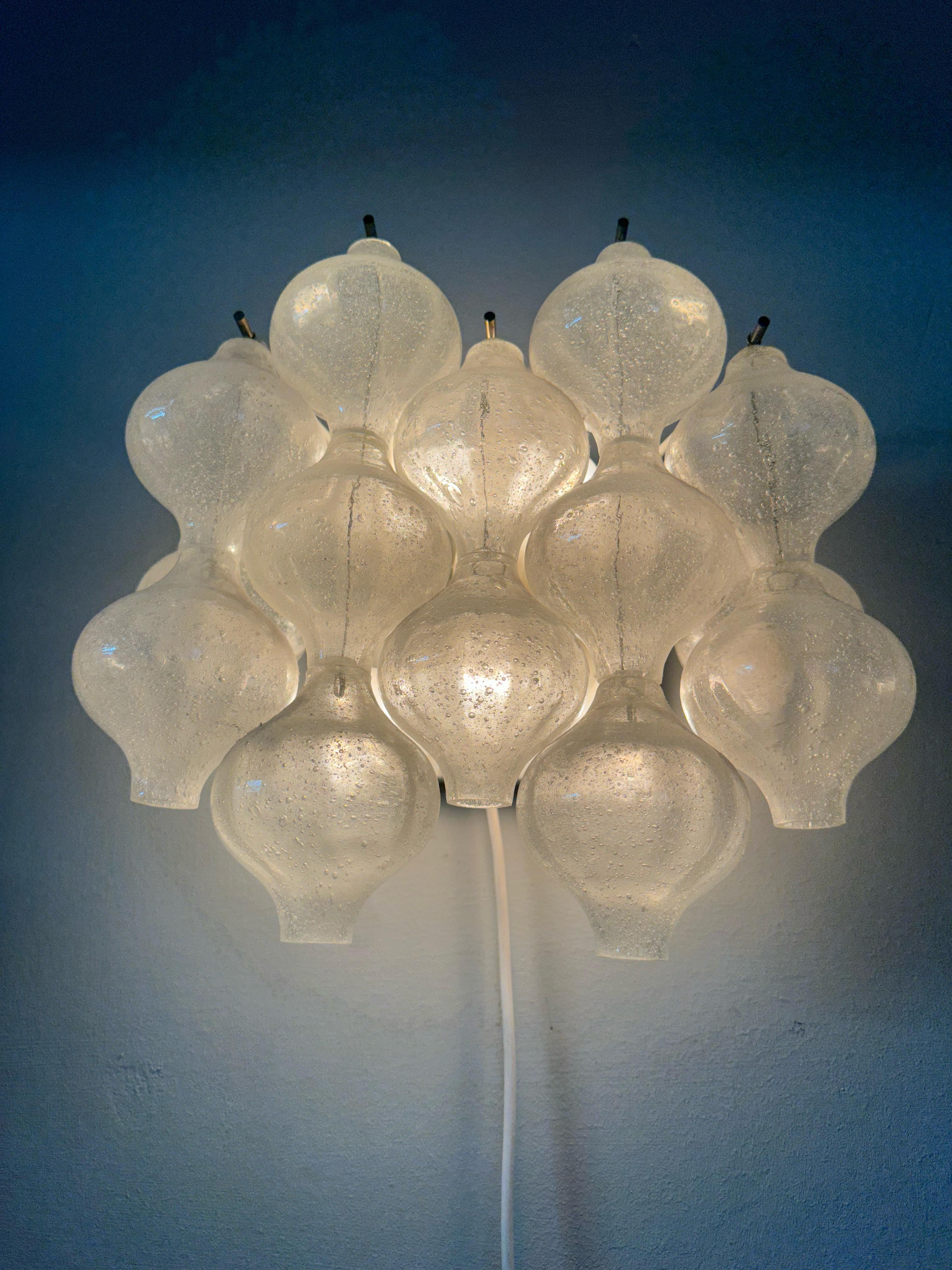 Pair of MidCentury Modern Tulipan Glass Wall Lights Sconces Lamps by Kalmar 1970 For Sale 4