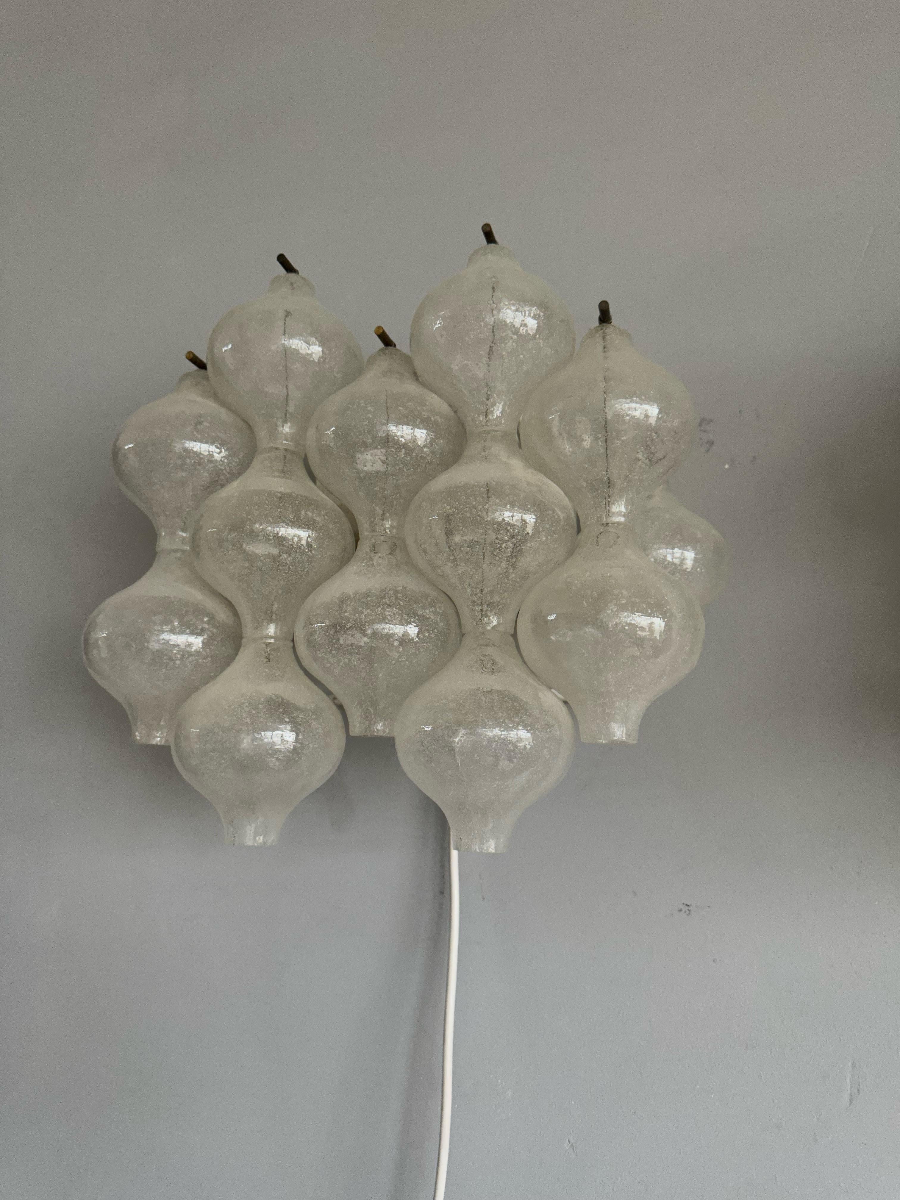 Pair of MidCentury Modern Tulipan Glass Wall Lights Sconces Lamps by Kalmar 1970 For Sale 7
