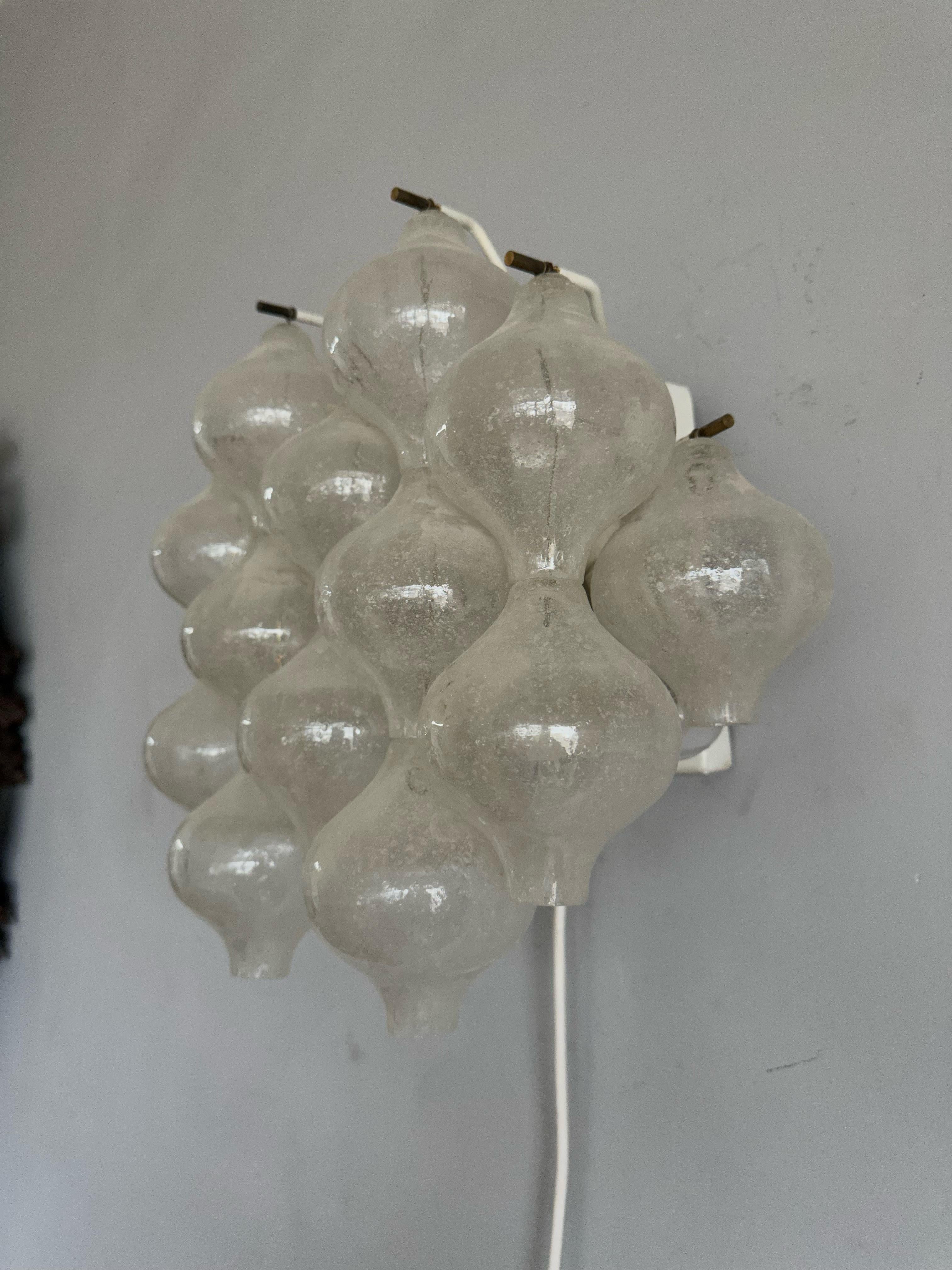Pair of MidCentury Modern Tulipan Glass Wall Lights Sconces Lamps by Kalmar 1970 For Sale 9