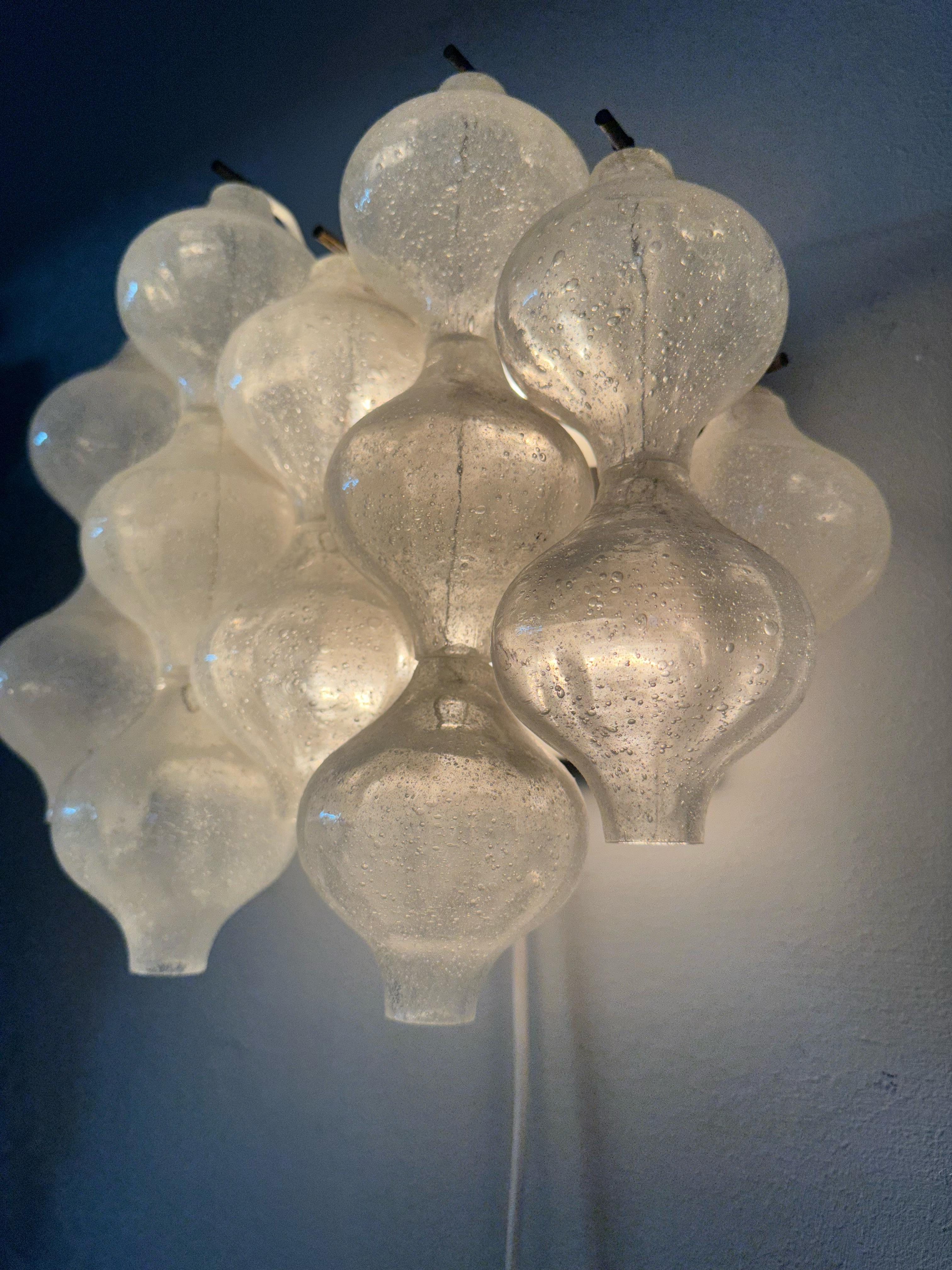 Pair of MidCentury Modern Tulipan Glass Wall Lights Sconces Lamps by Kalmar 1970 For Sale 10