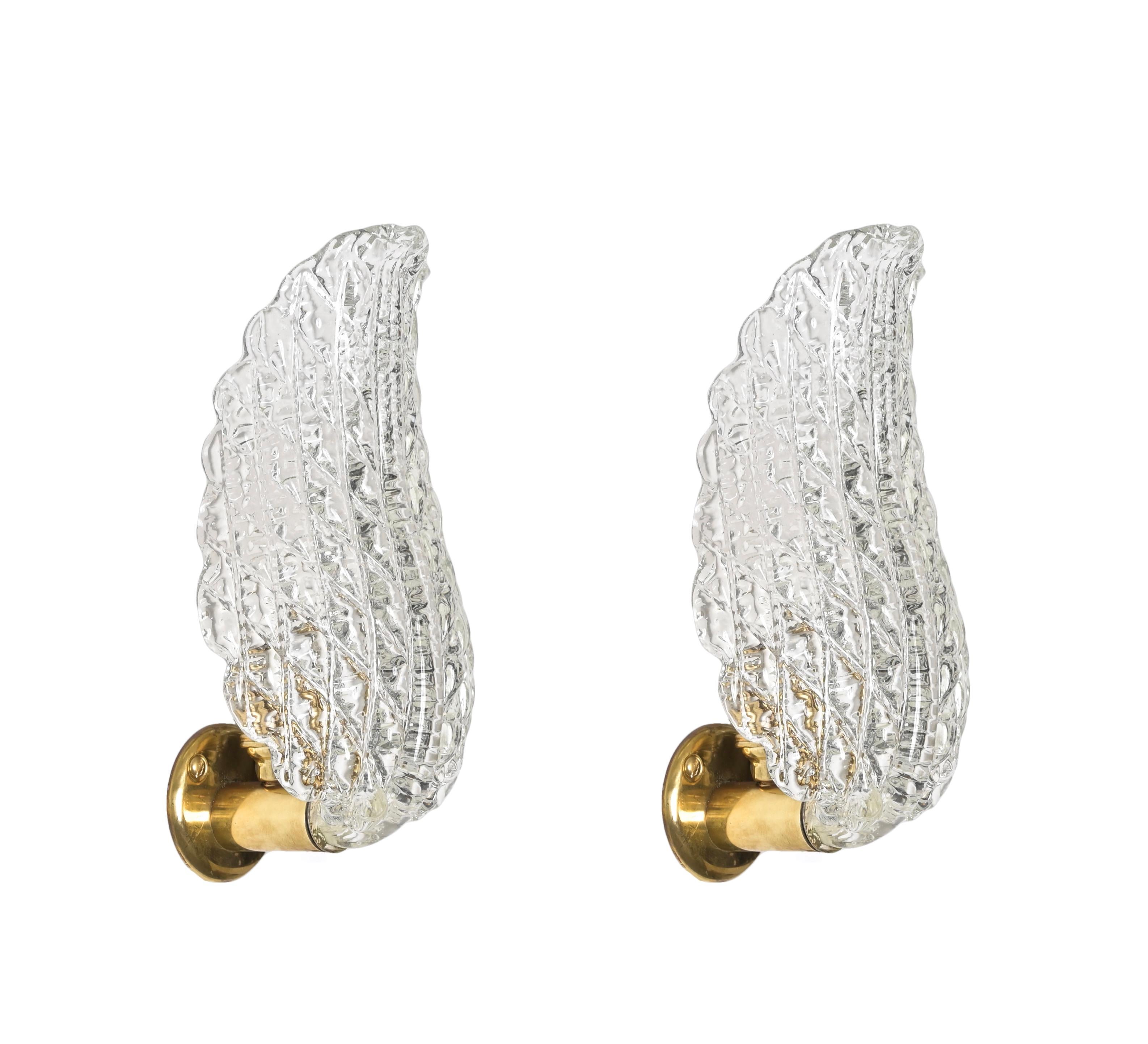 Pair of Midcentury Murano Glass and Brass Leaf Sconces, by Barovier, Italy 1950s For Sale 9