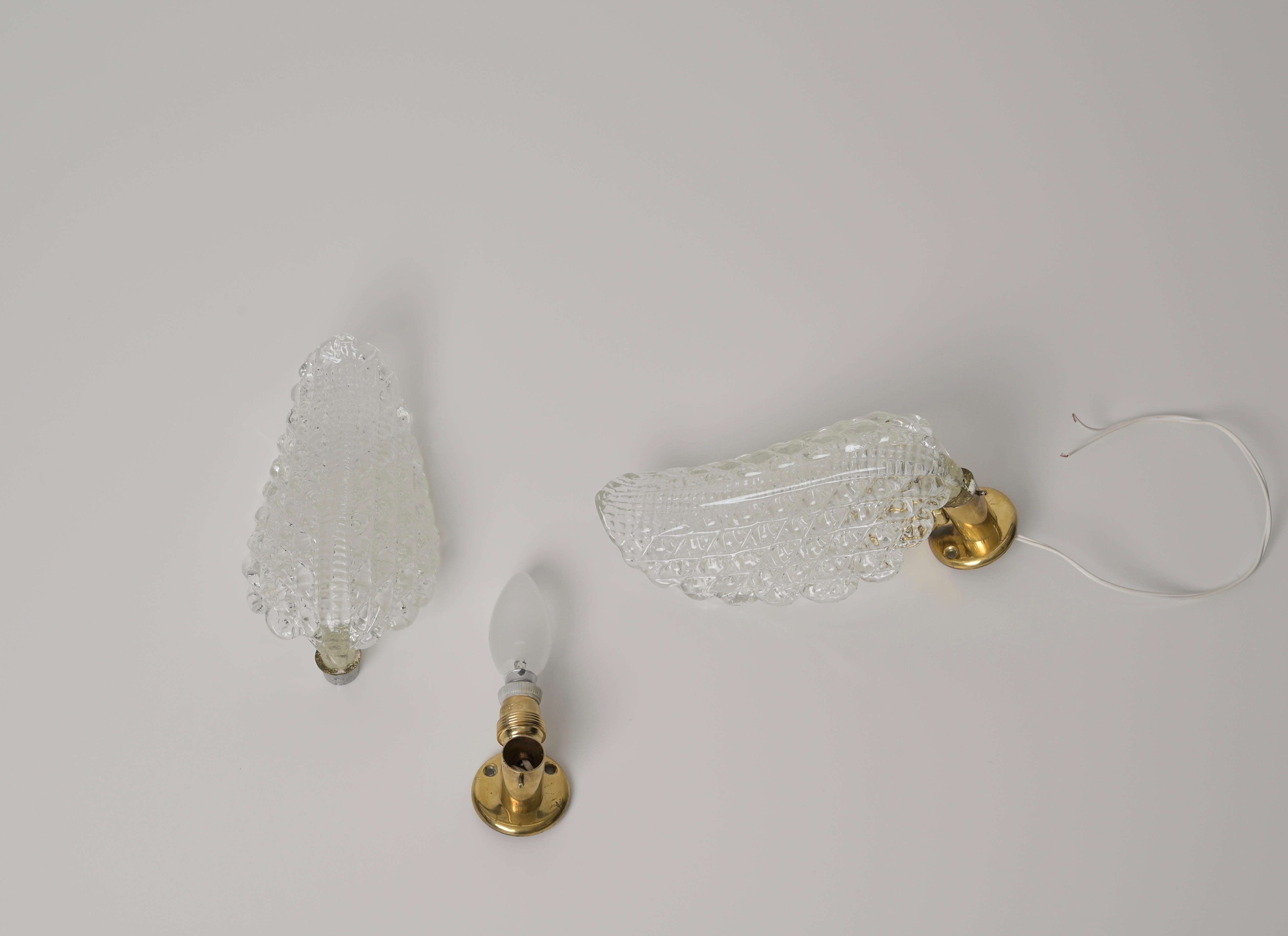 Pair of Midcentury Murano Glass and Brass Leaf Sconces, by Barovier, Italy 1950s For Sale 10