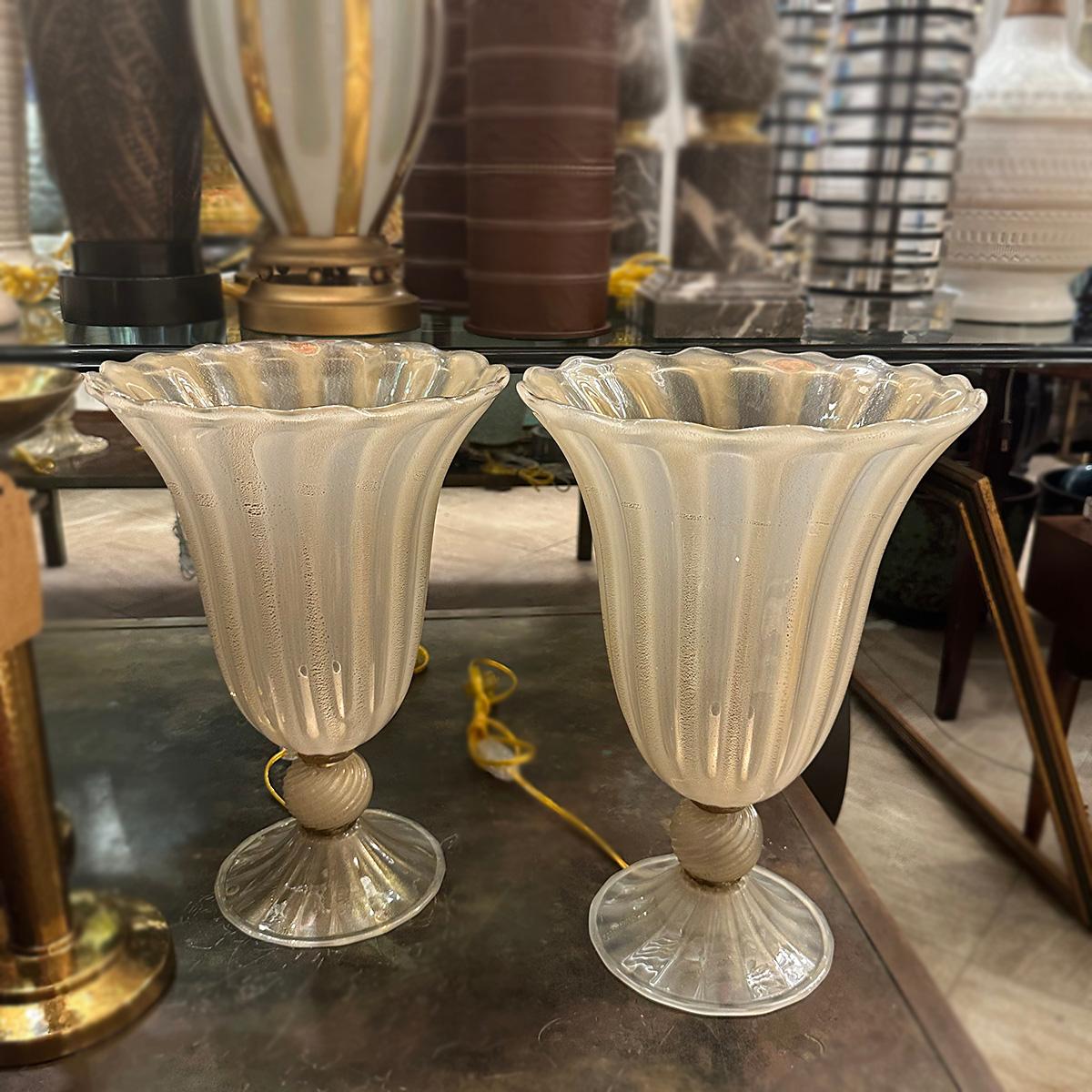 Paire de lampes en verre de Murano du milieu du siècle dernier en vente 1