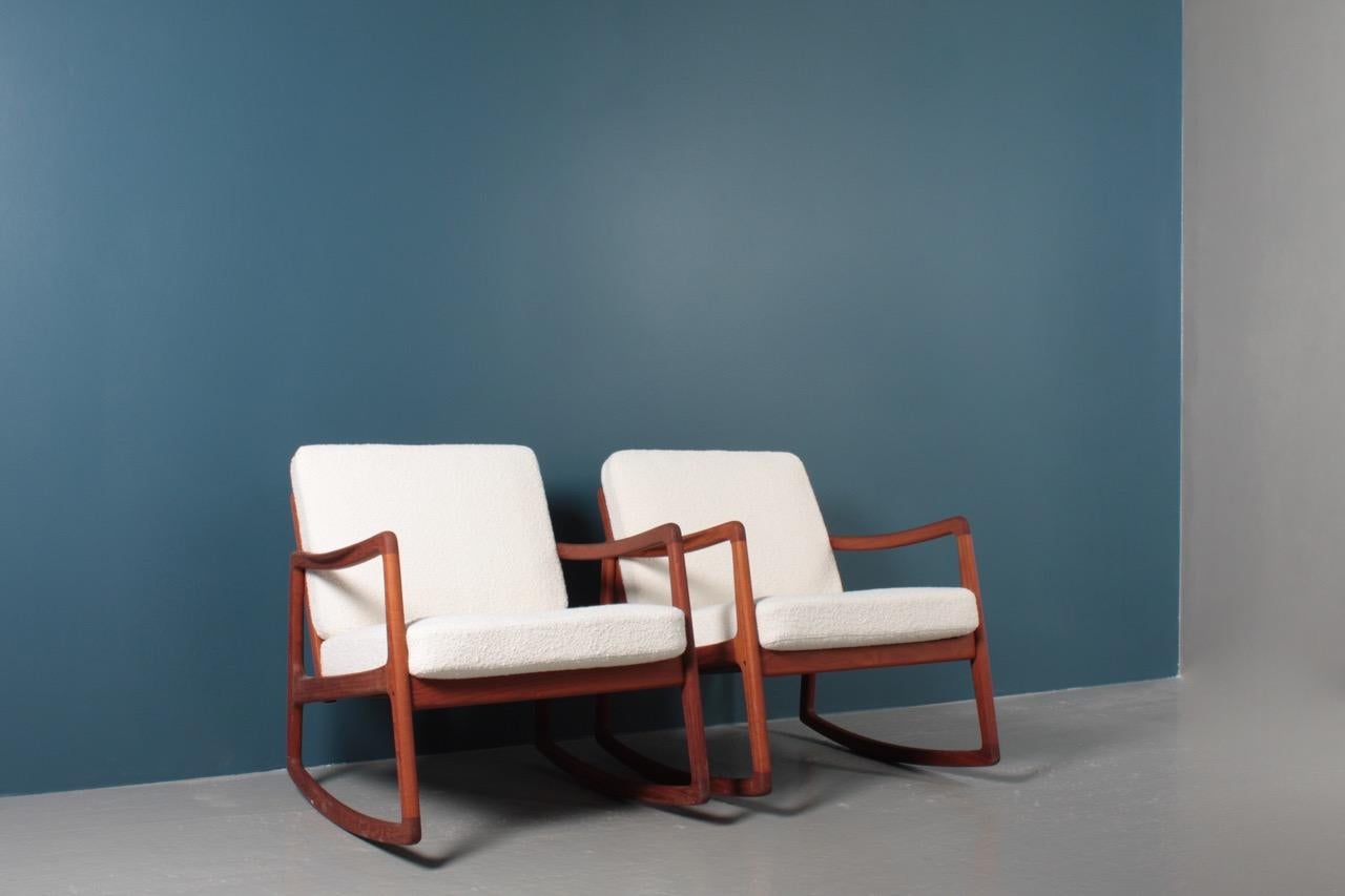 Pair of Midcentury of Rocking Chairs Designed by Ole Wanscher, 1950s 5