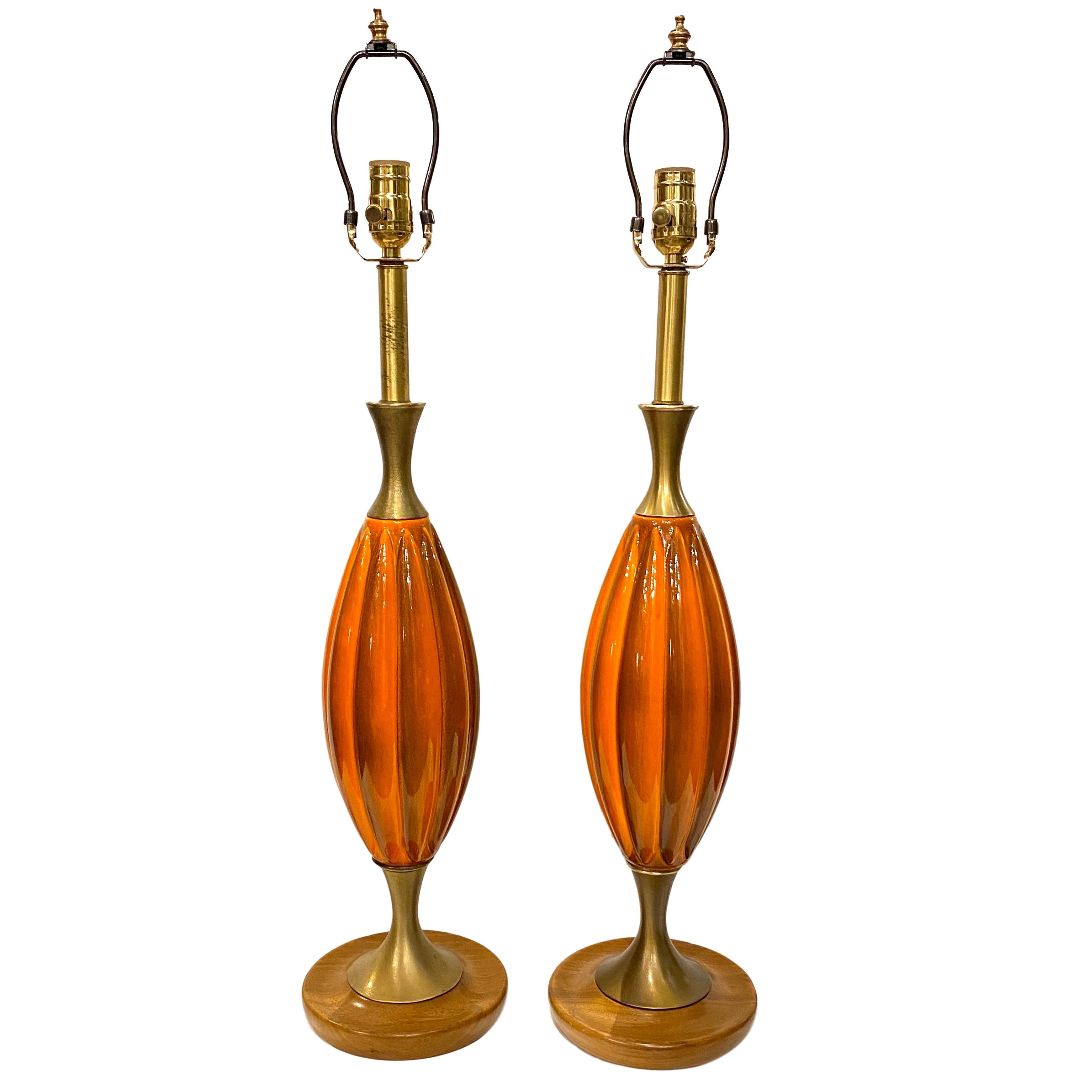 Italian Pair of Midcentury Orange Lamps For Sale