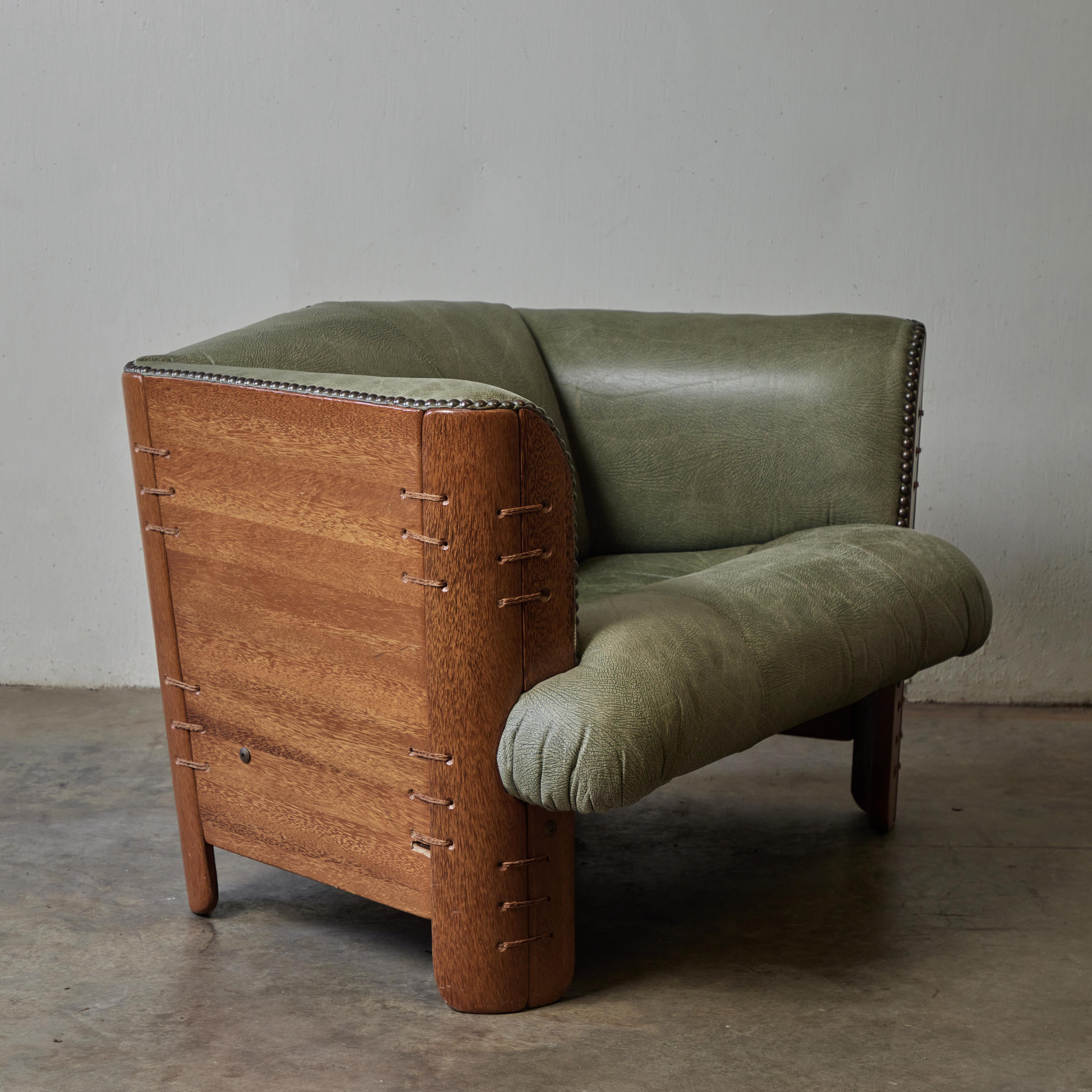 Pair of Mid-Century Palmwood Chairs with Original Green Leather Upholstery In Good Condition In Los Angeles, CA