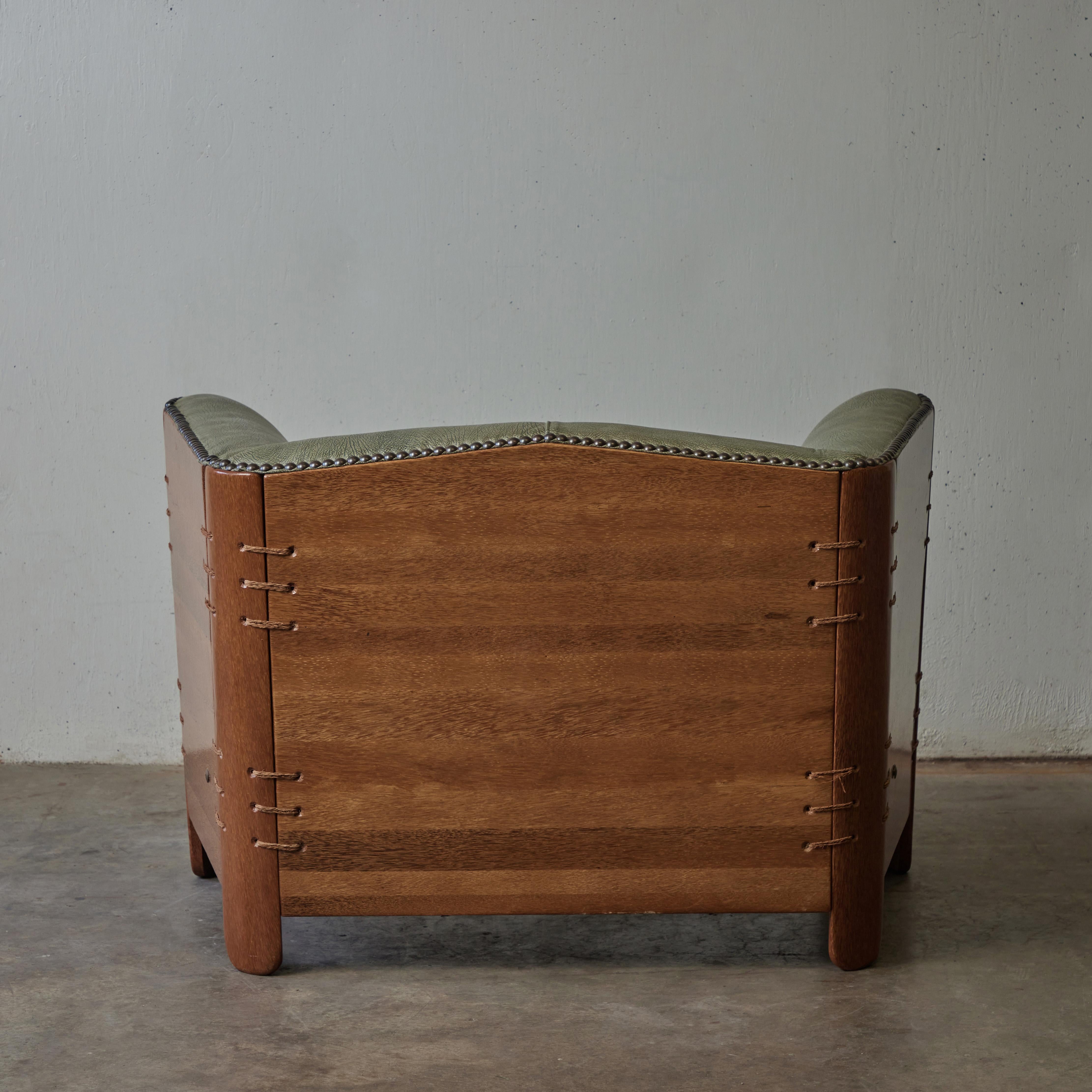 20th Century Pair of Mid-Century Palmwood Chairs with Original Green Leather Upholstery