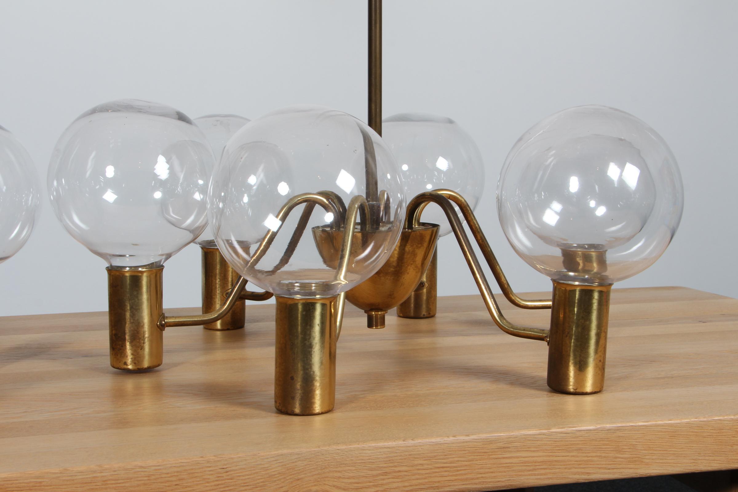 Ottone Coppia di lampadari 