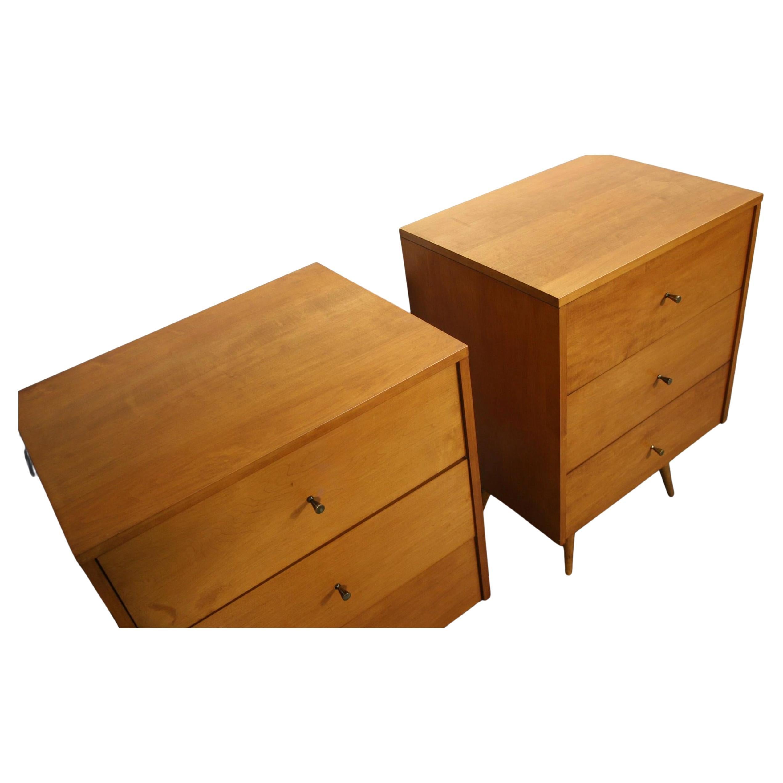 American Pair of Midcentury Paul McCobb 3 Drawer #1506 Nightstands Blonde Maple Brass