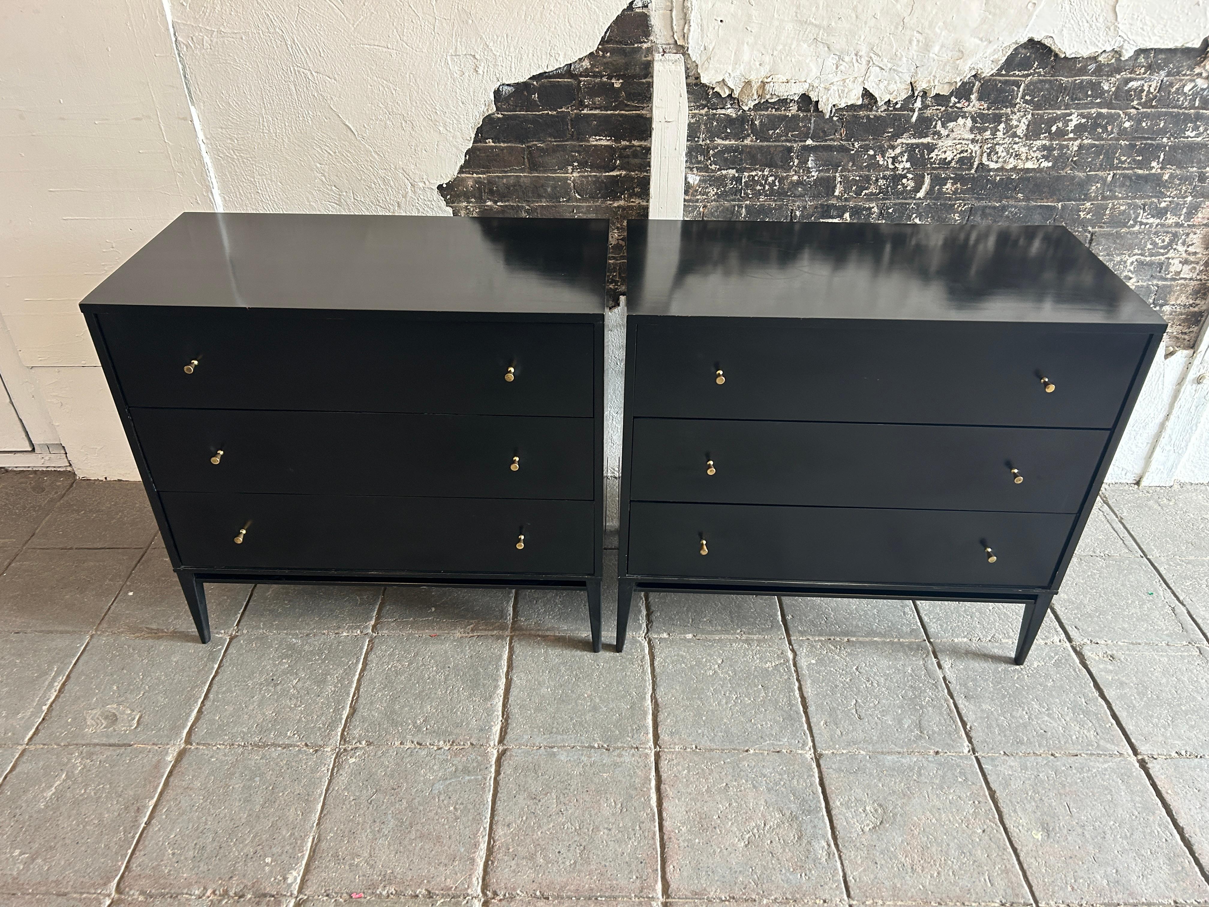 Pair of Midcentury Paul McCobb 3 Drawer Black Lacquer Dressers Brass Knobs For Sale 1