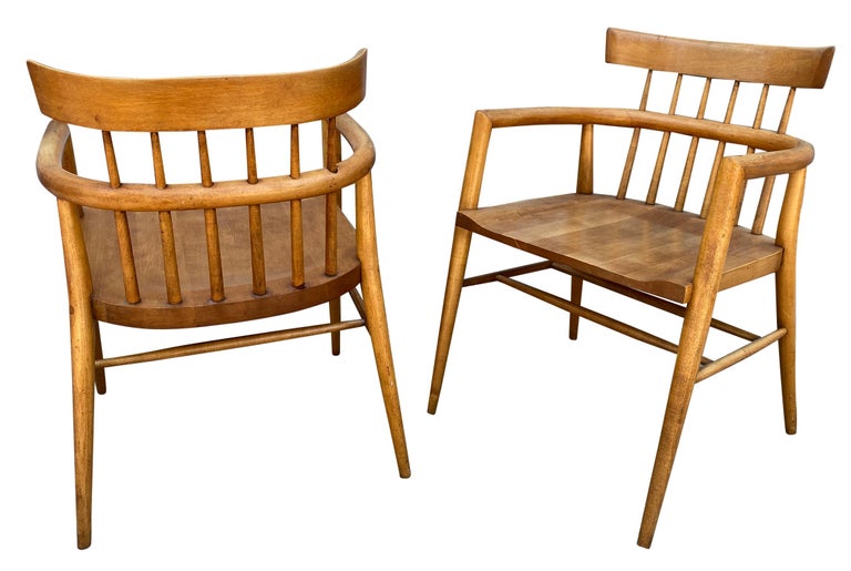 American Pair of Midcentury Paul McCobb Planner Group Captain Lounge Maple Arm Chairs For Sale