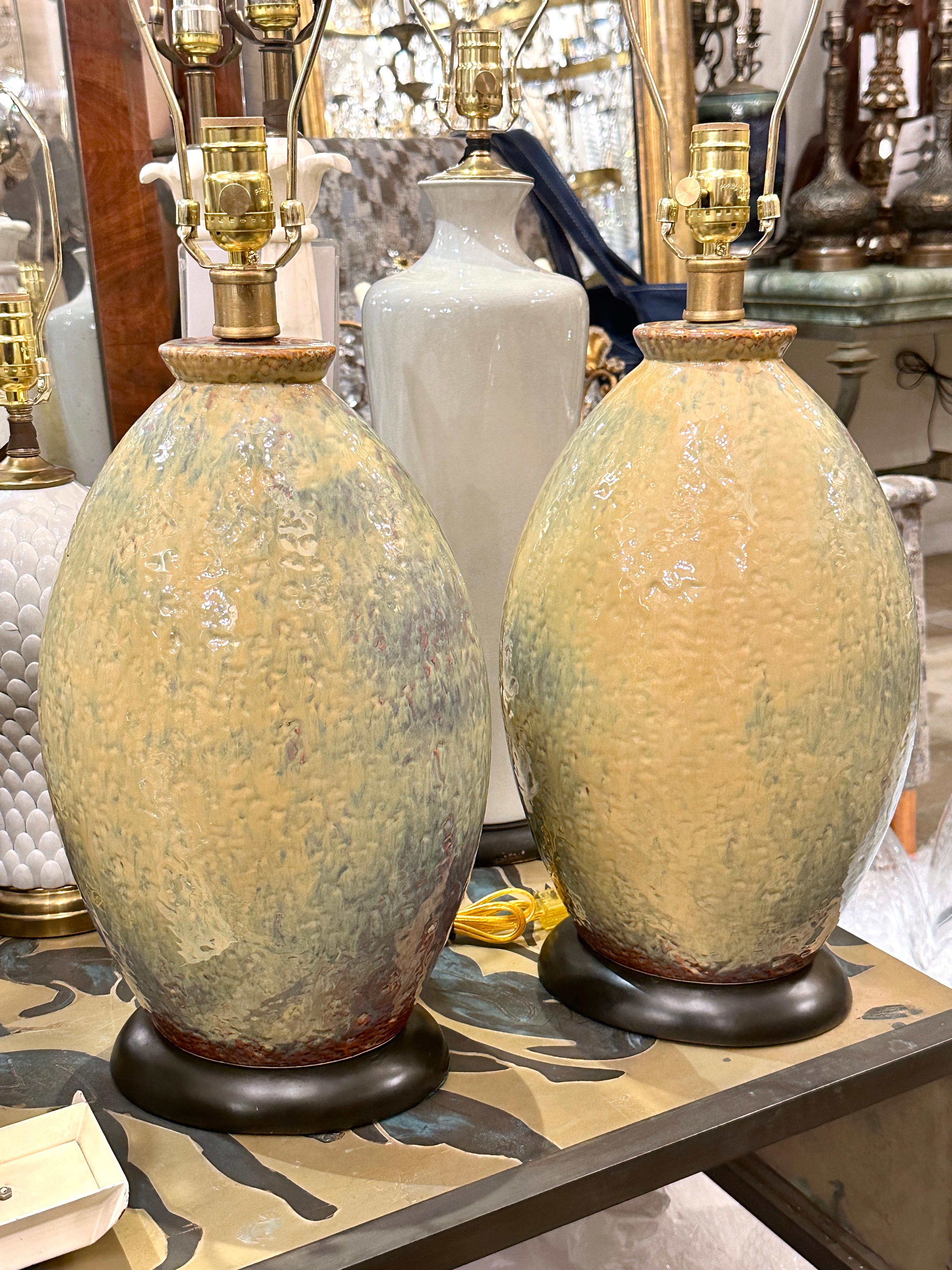 Smaltato Coppia di lampade in porcellana del Medioevo in vendita