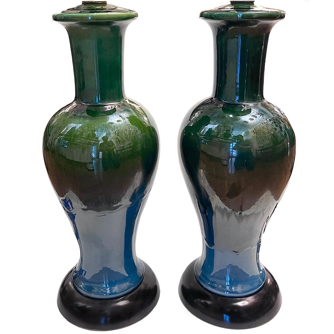 Pair of Mid-Century Porcelain Lamps In Good Condition For Sale In New York, NY