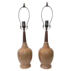 Paar Porzellan-Tischlampen aus der Mitte des Jahrhunderts