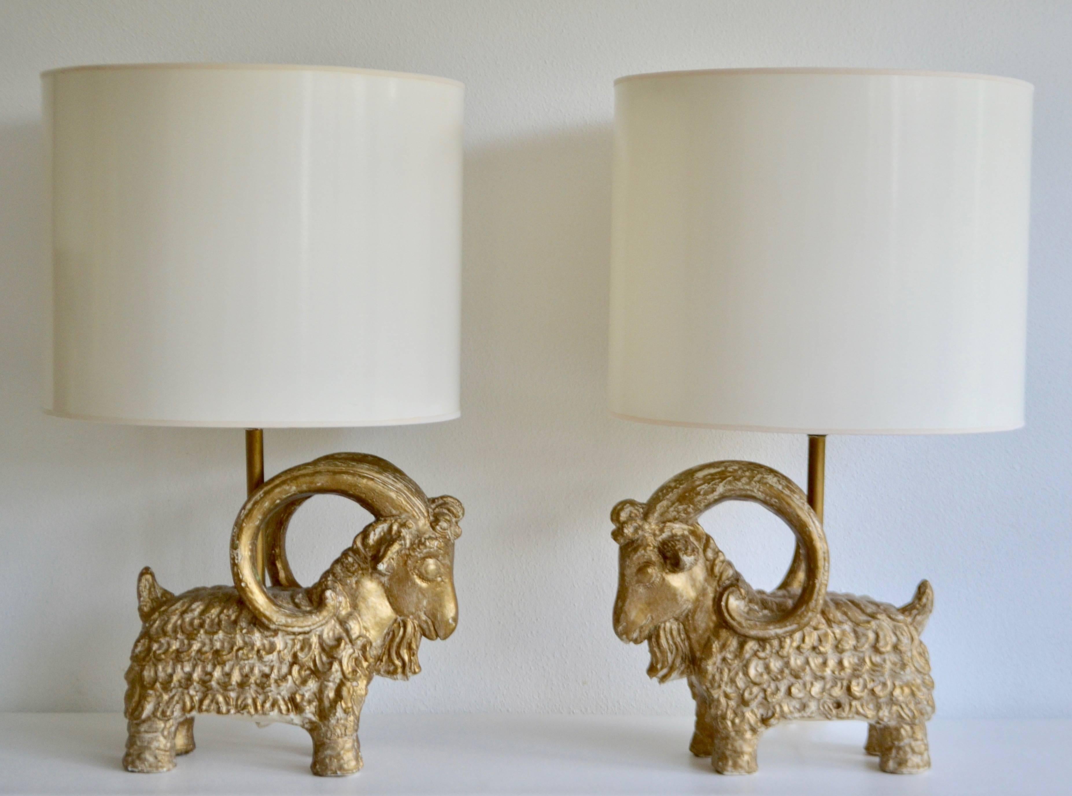 Pair of Midcentury Ram Form Table Lamps For Sale 3