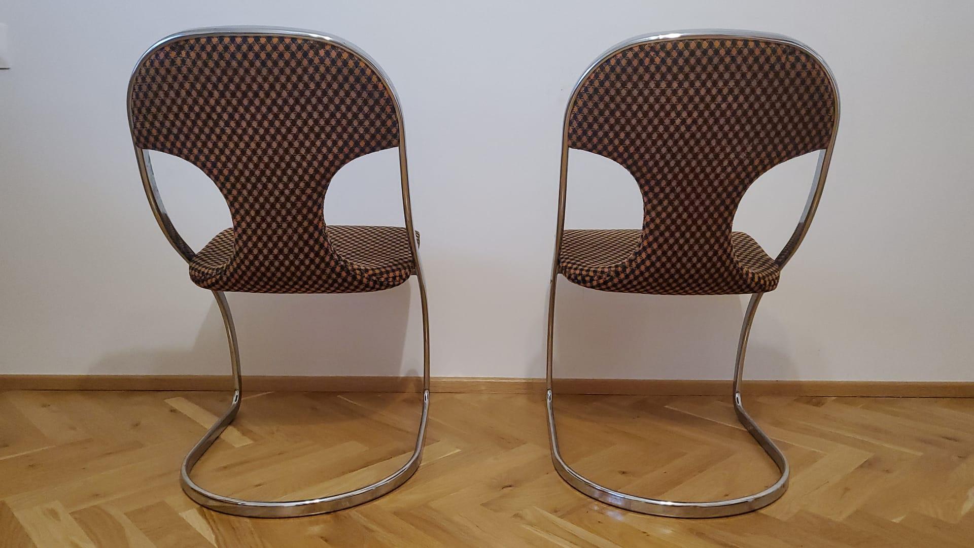 Mid-Century Modern Pair of Midcentury Rare Design Chairs, Italy, 1970s For Sale