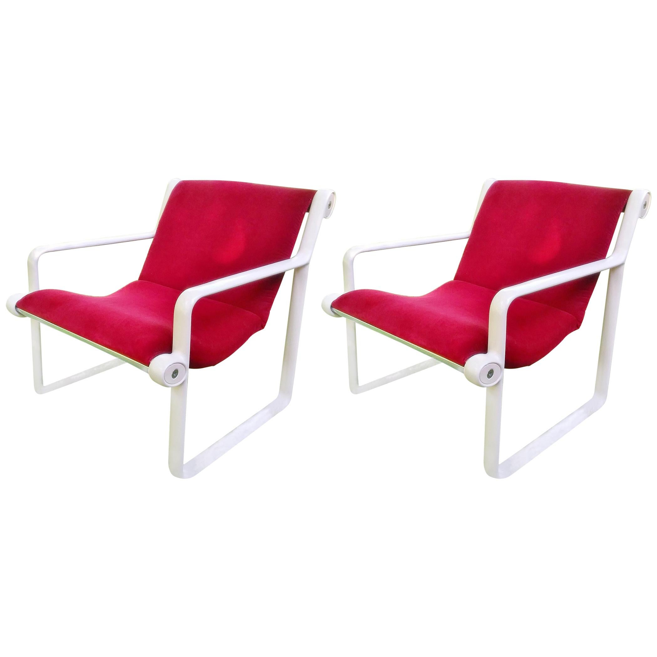 Pair of Mid Century Red Velvet Lounge Chairs by Hannah and Morrison, Knoll, 1972